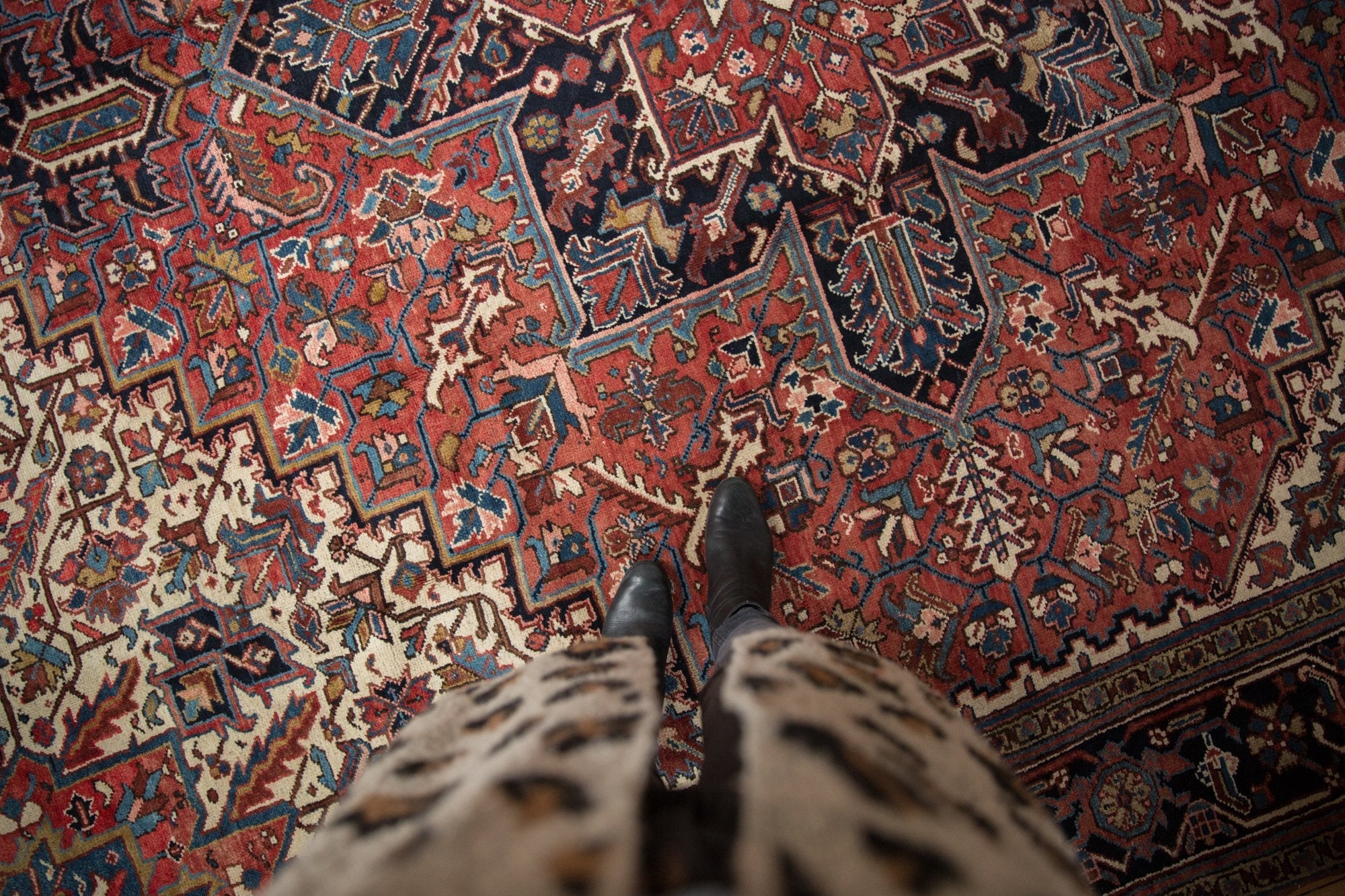 11.5x12.5 Vintage Heriz Square Carpet - Image 2