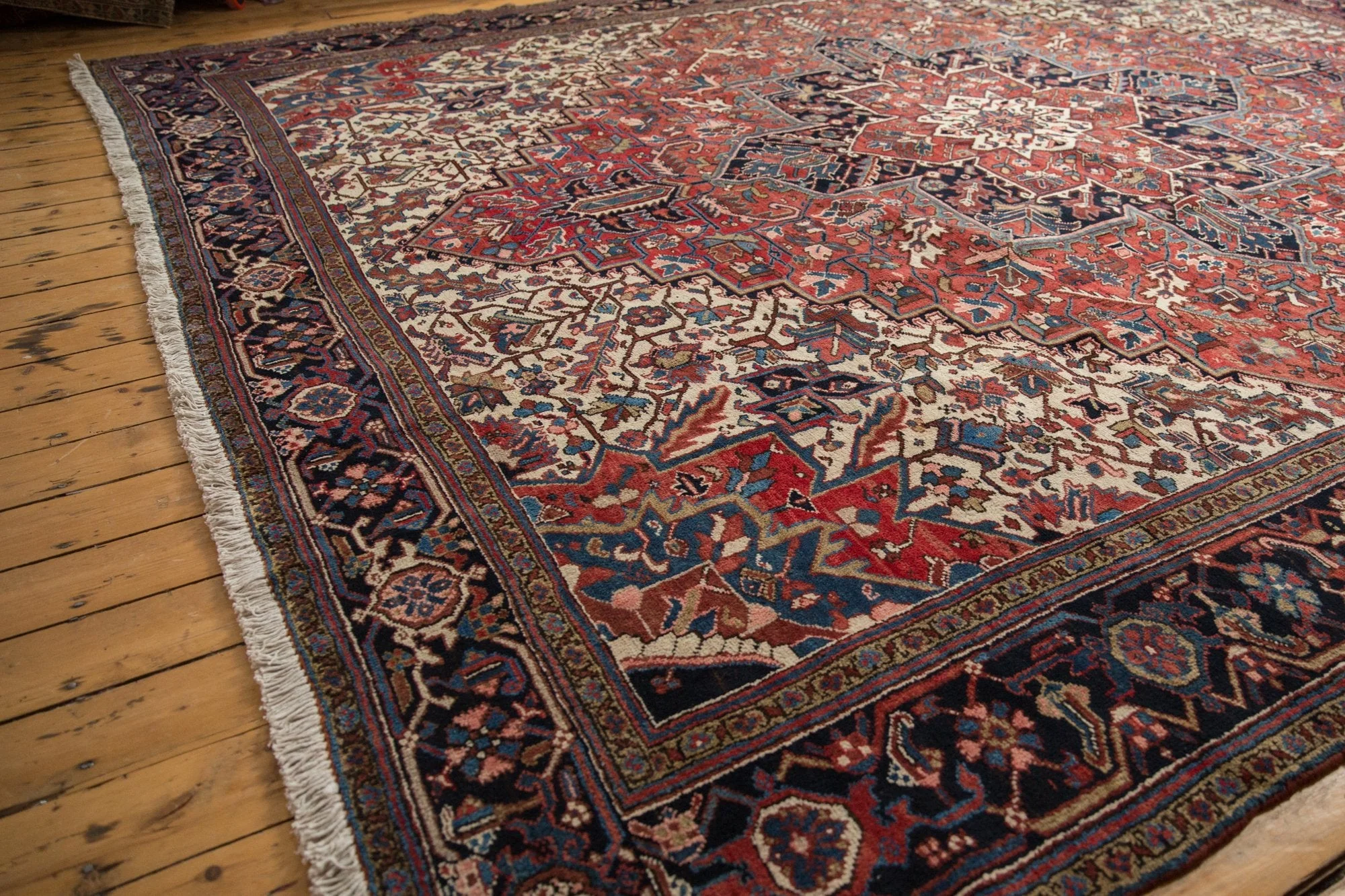 11.5x12.5 Vintage Heriz Square Carpet - Image 3