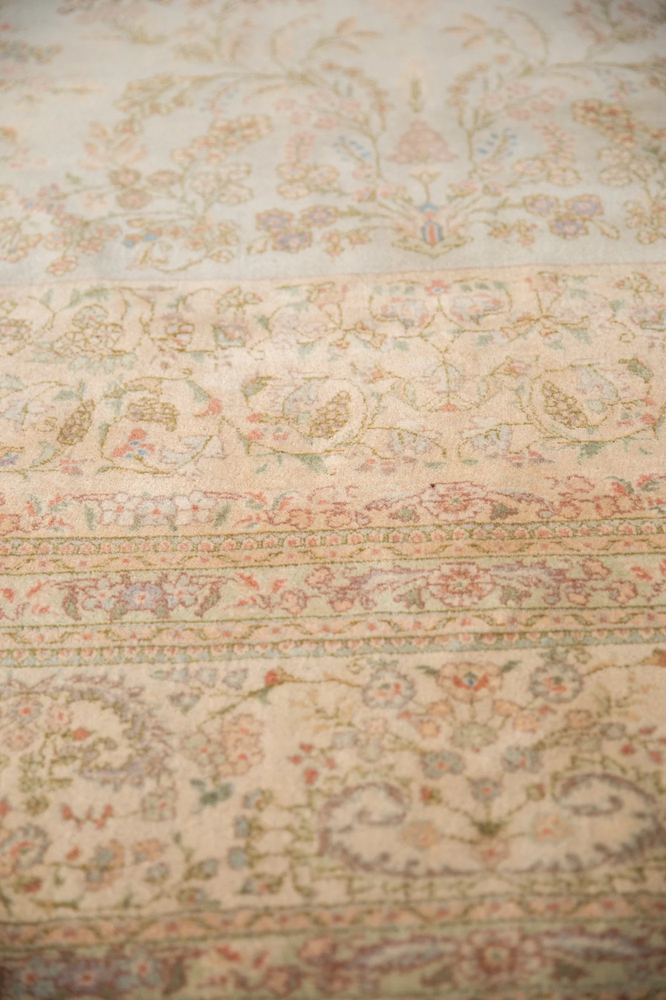 11.5x15 Vintage Tabriz Carpet - Image 8