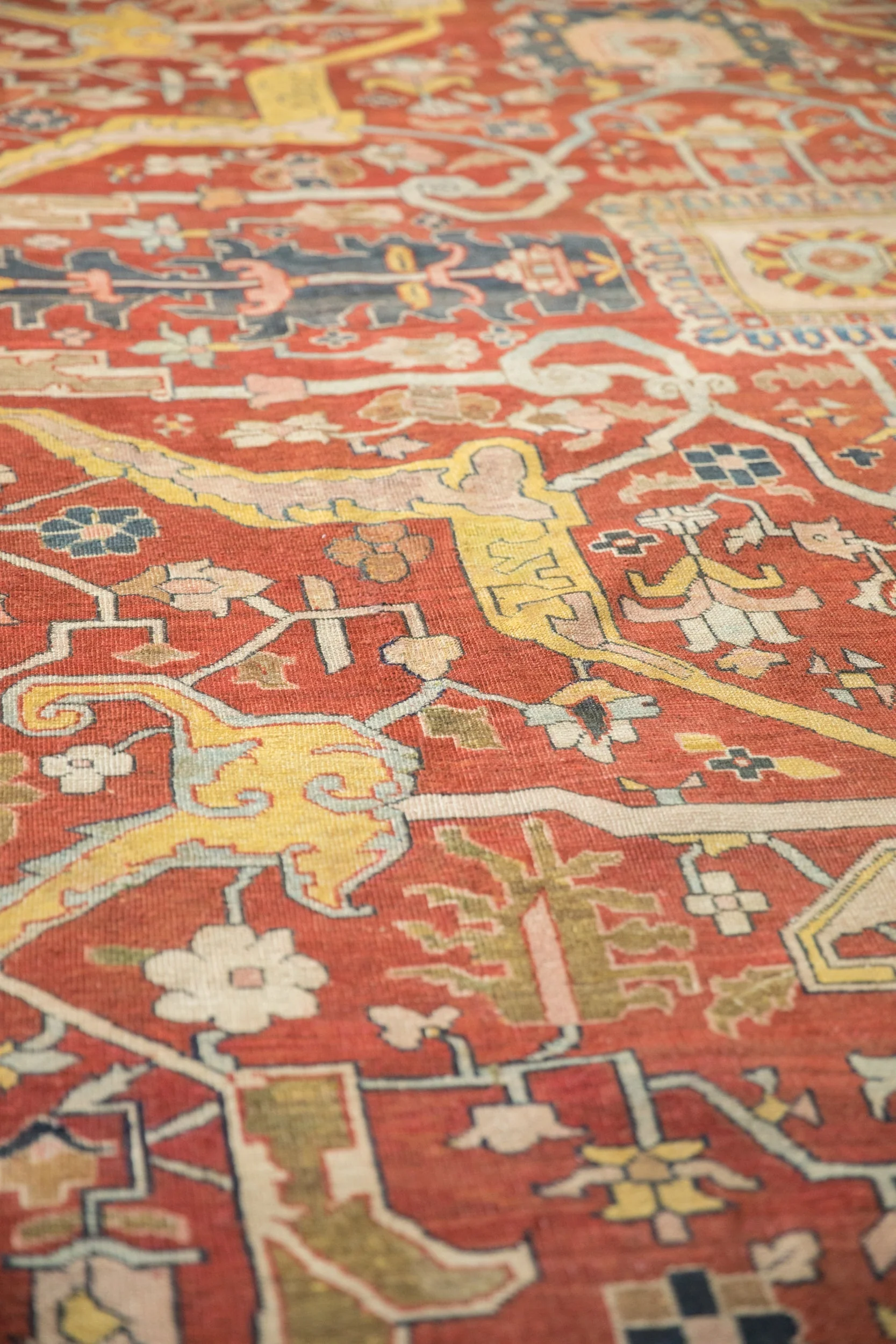 11.5x16.5 Antique Heriz Carpet - Image 12