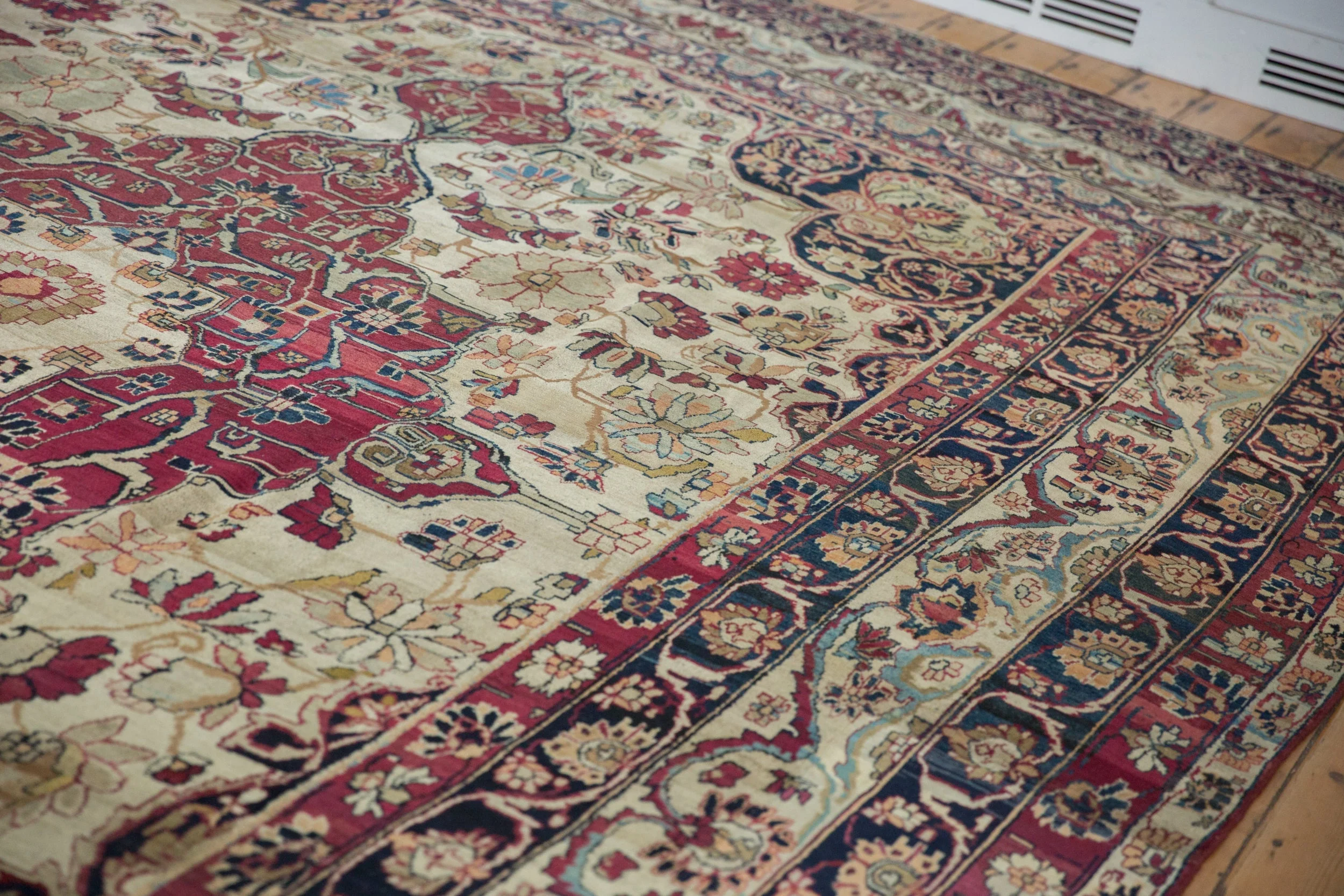 11.5x16 Antique Fine Kerman Carpet - Image 10