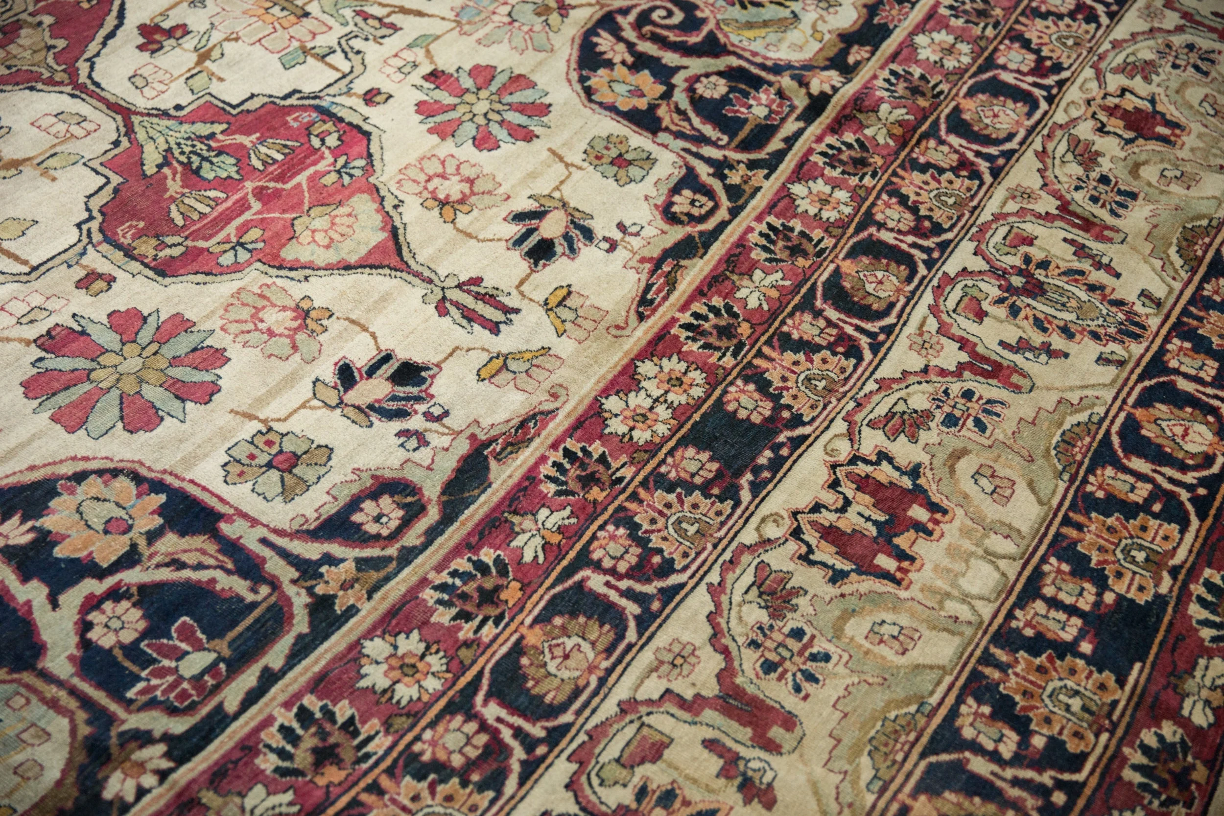11.5x16 Antique Fine Kerman Carpet - Image 7