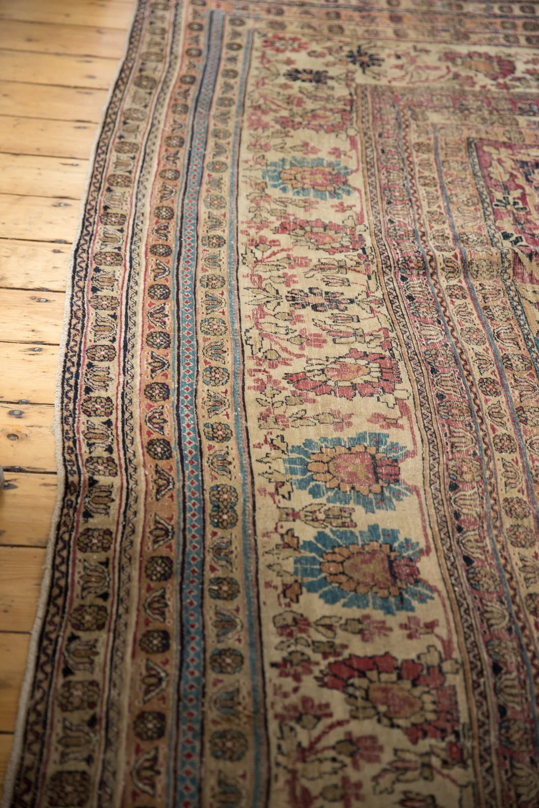 11.5x19.5 Antique Kermanshah Carpet - Image 15