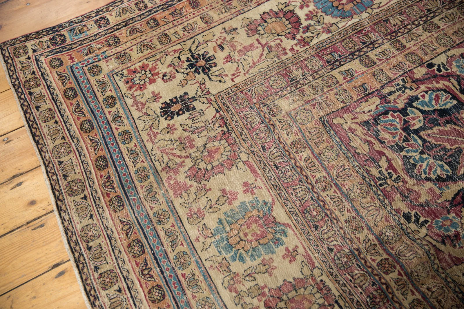 11.5x19.5 Antique Kermanshah Carpet - Image 16