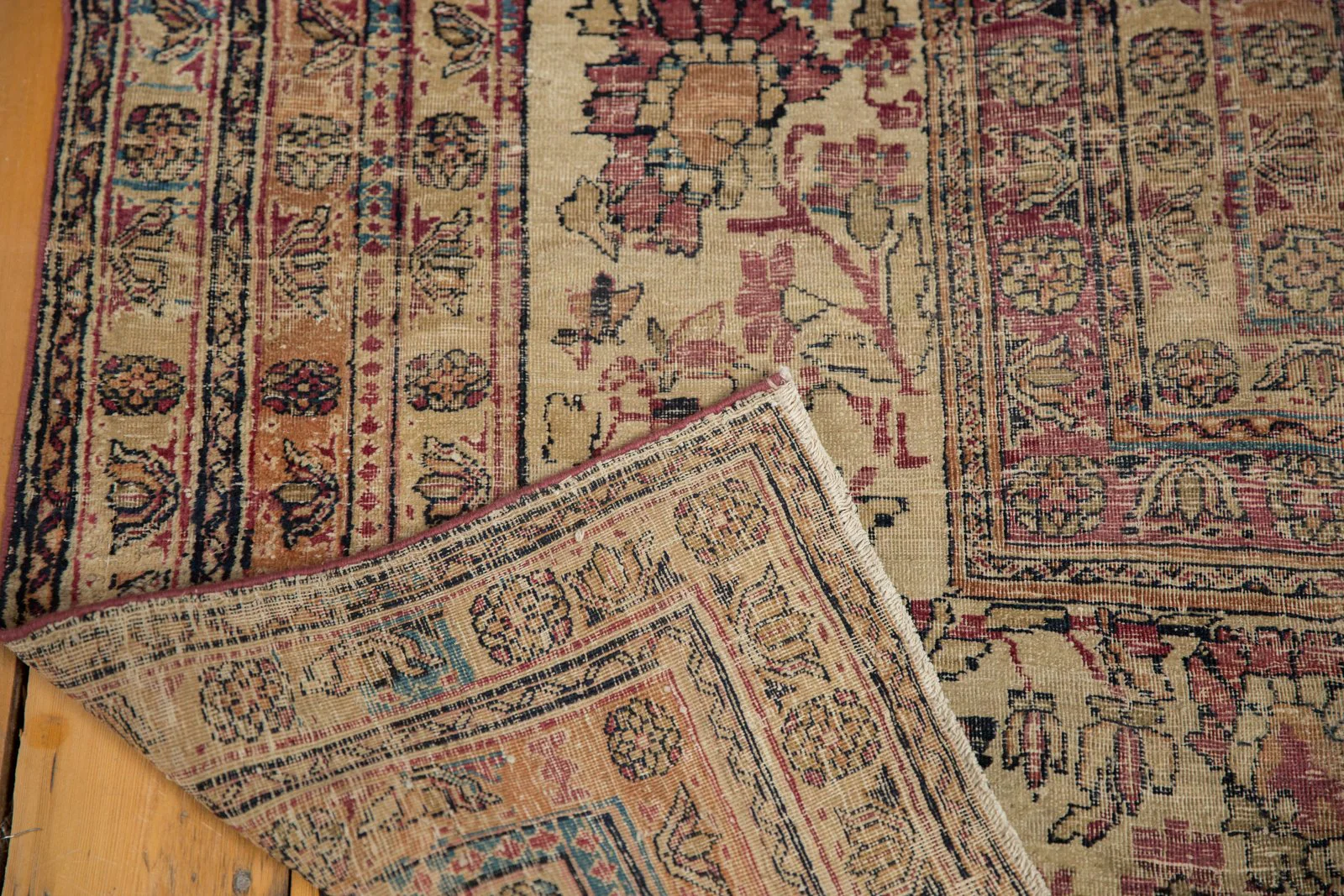 11.5x19.5 Antique Kermanshah Carpet - Image 17