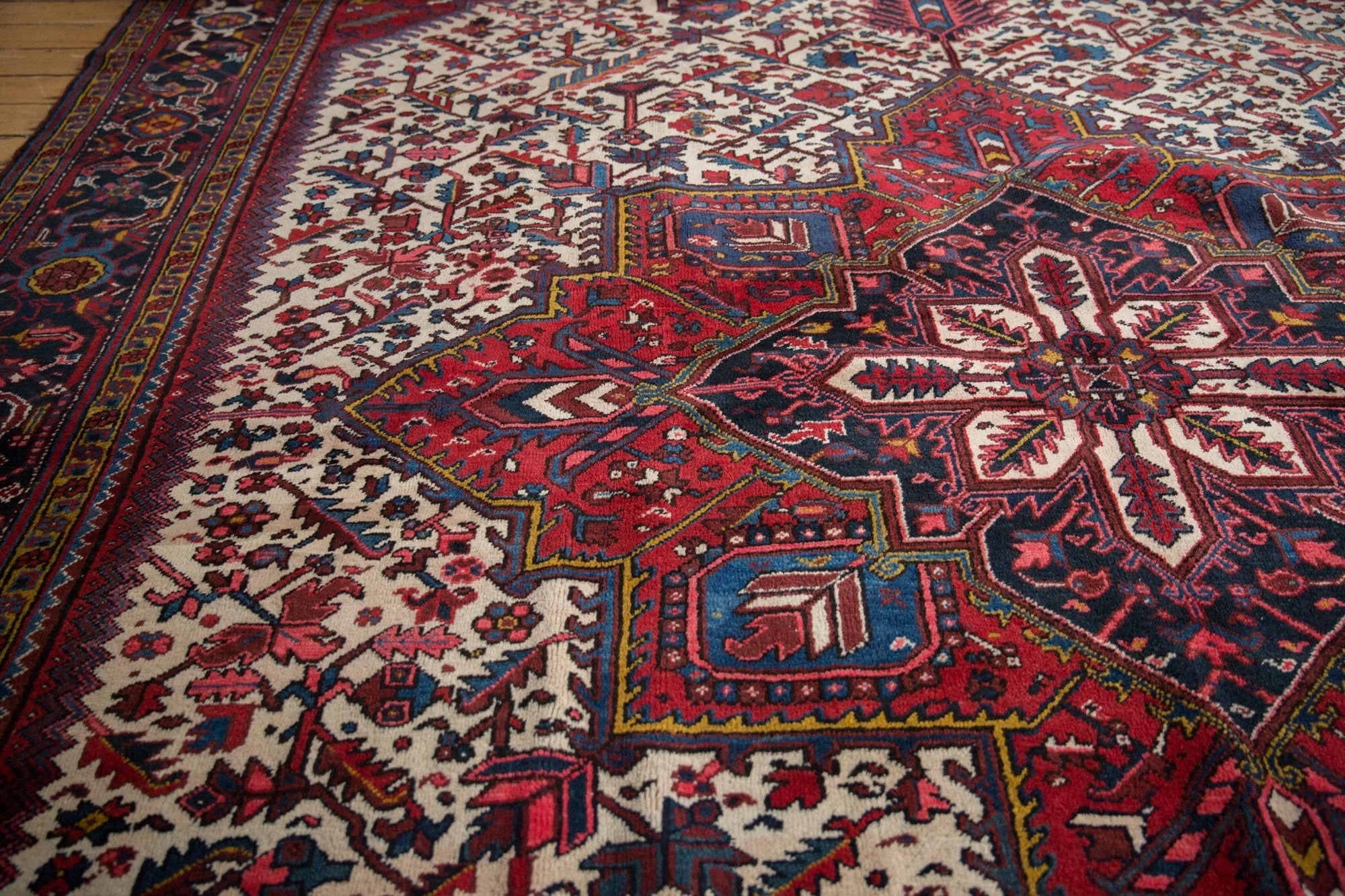11.5x21.5 Vintage Mehrivan Carpet - Image 12
