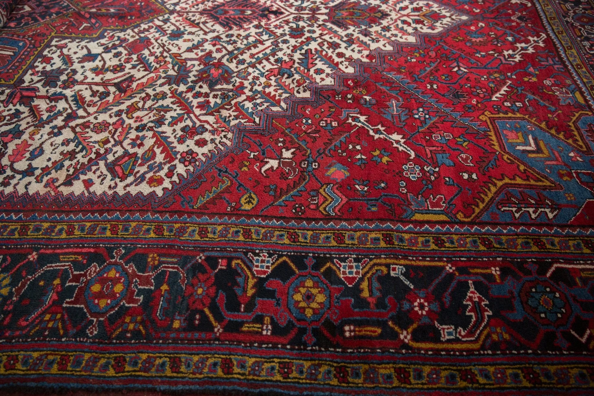 11.5x21.5 Vintage Mehrivan Carpet - Image 9