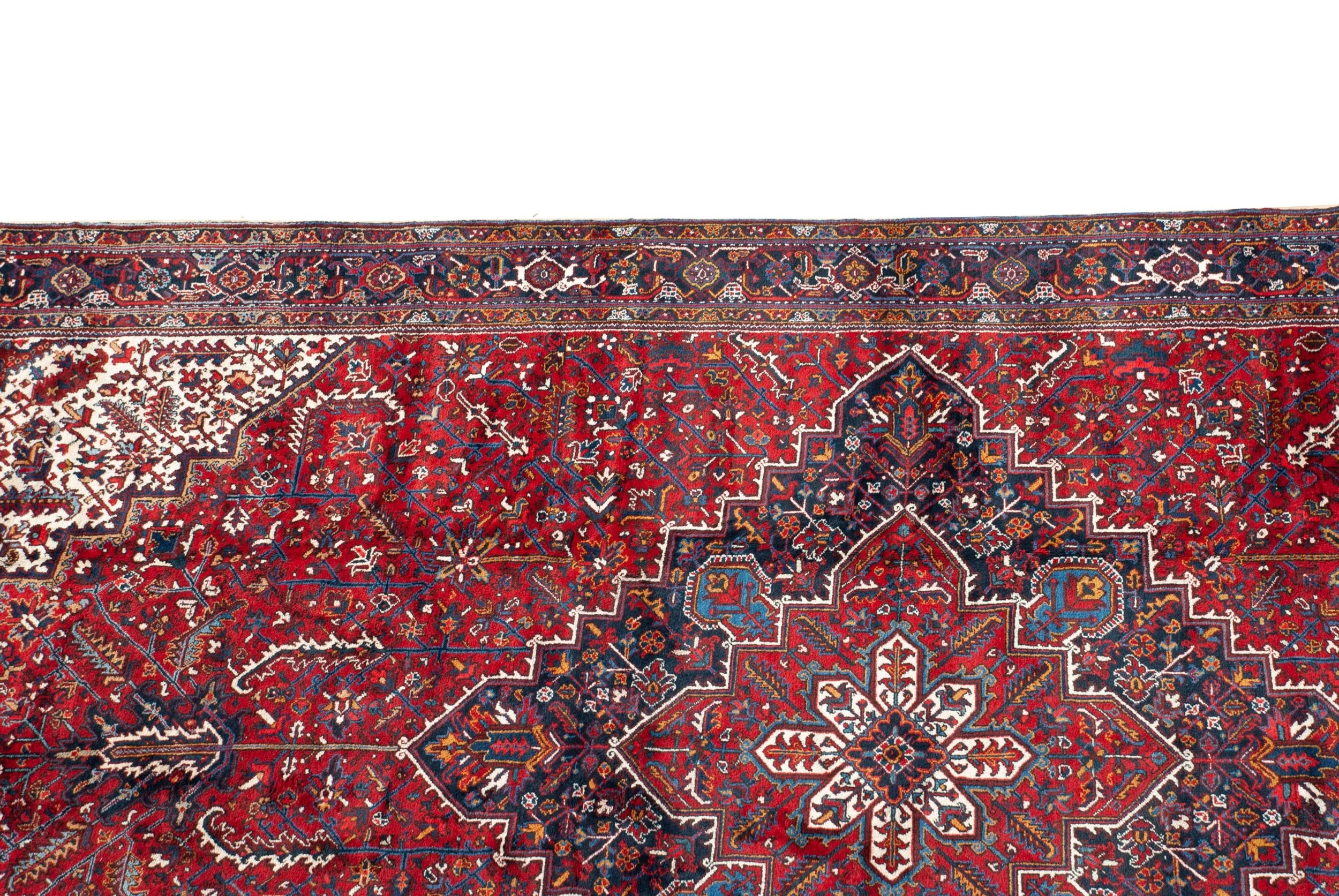 11.5x22.5 Vintage Mehrivan Carpet - Image 10