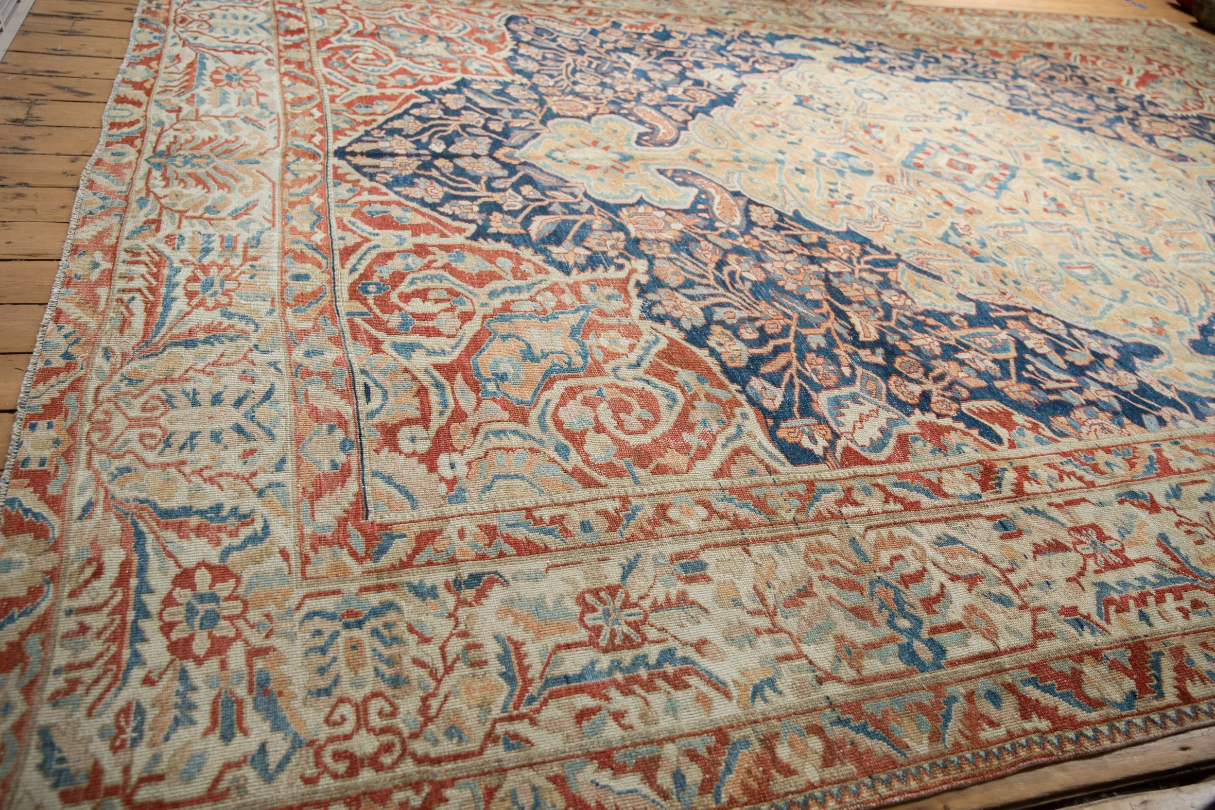 11x14.5 Vintage Distressed Baktiari Carpet - Image 10