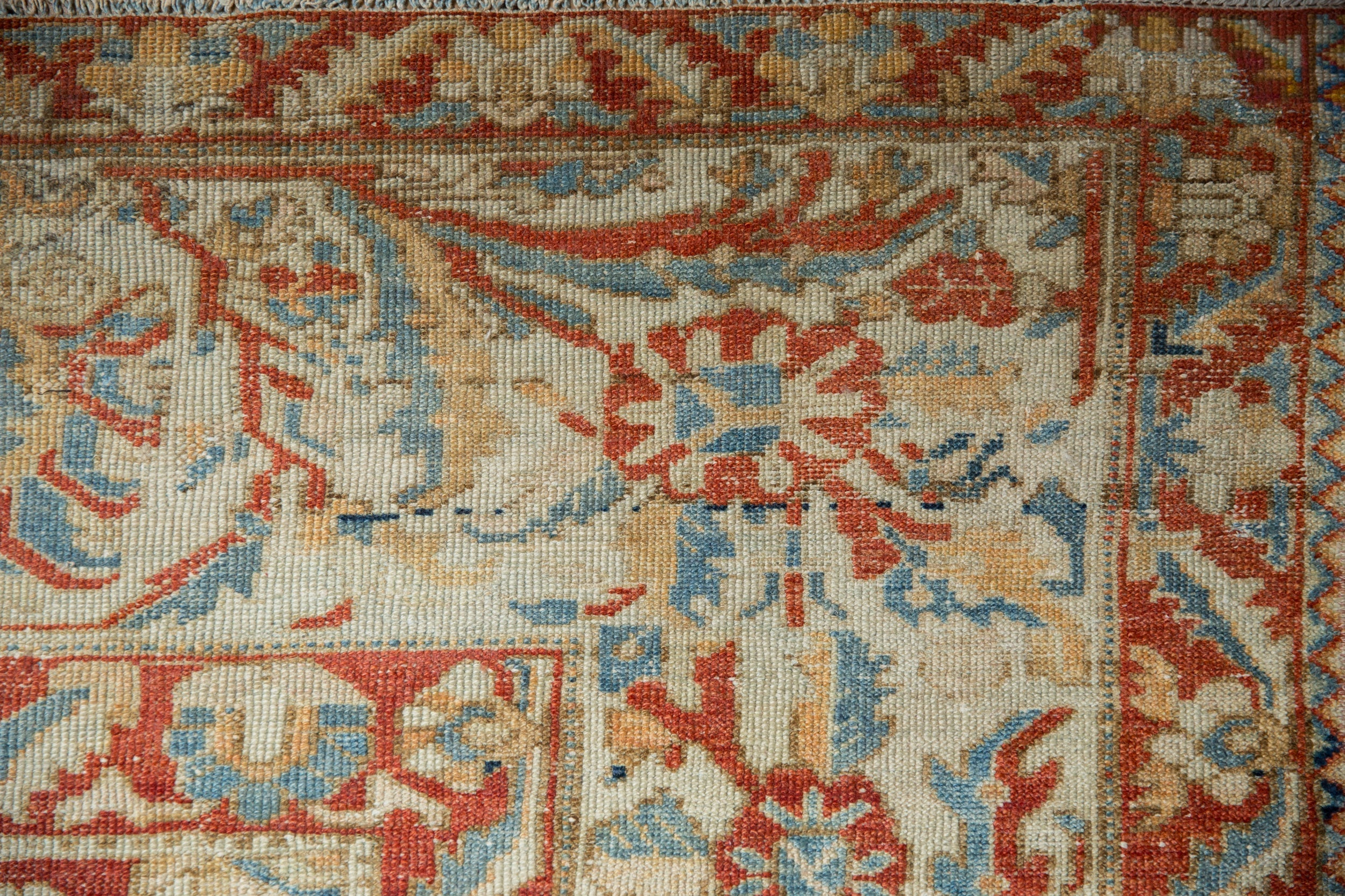 11x14.5 Vintage Distressed Baktiari Carpet - Image 3