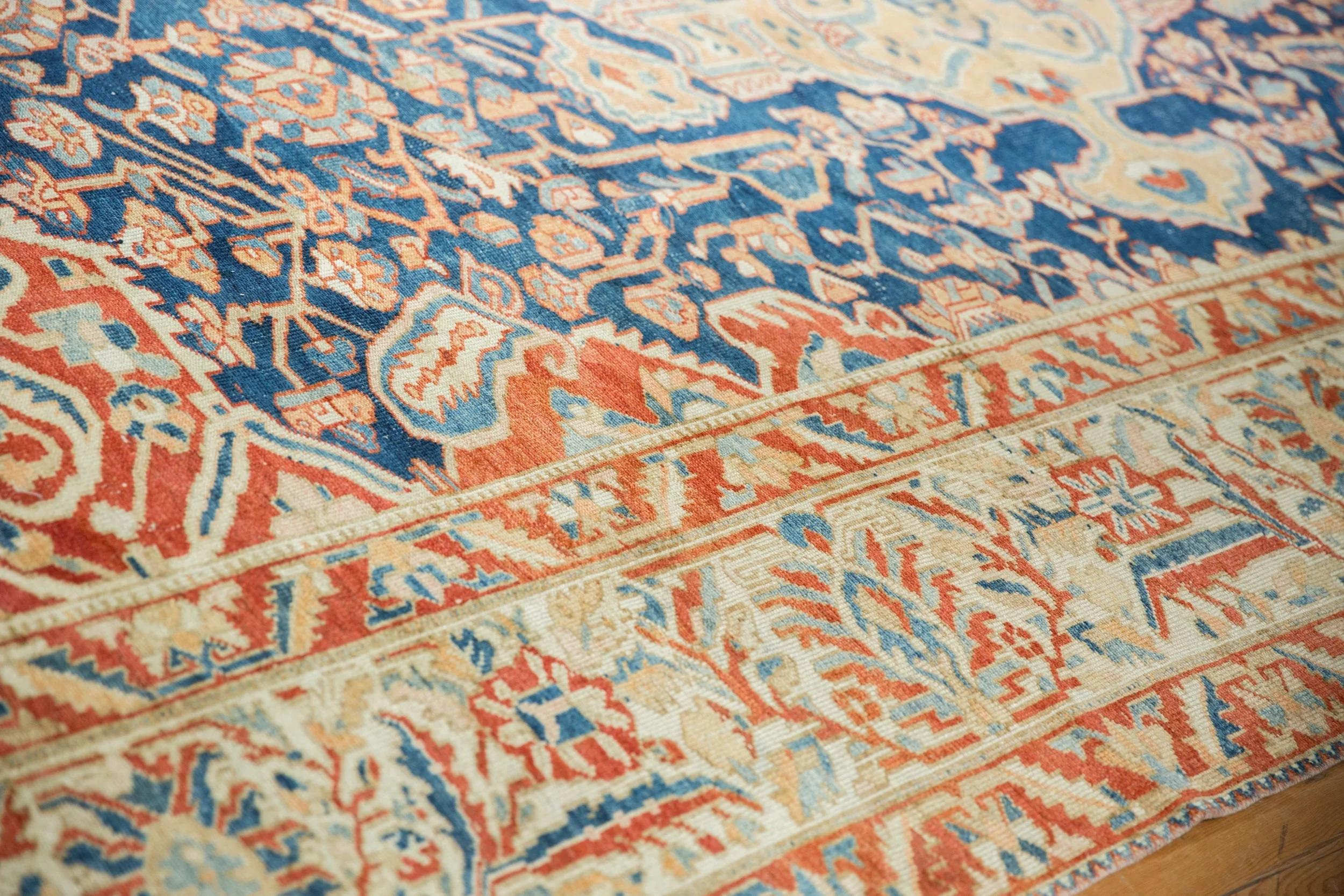 11x14.5 Vintage Distressed Baktiari Carpet - Image 7