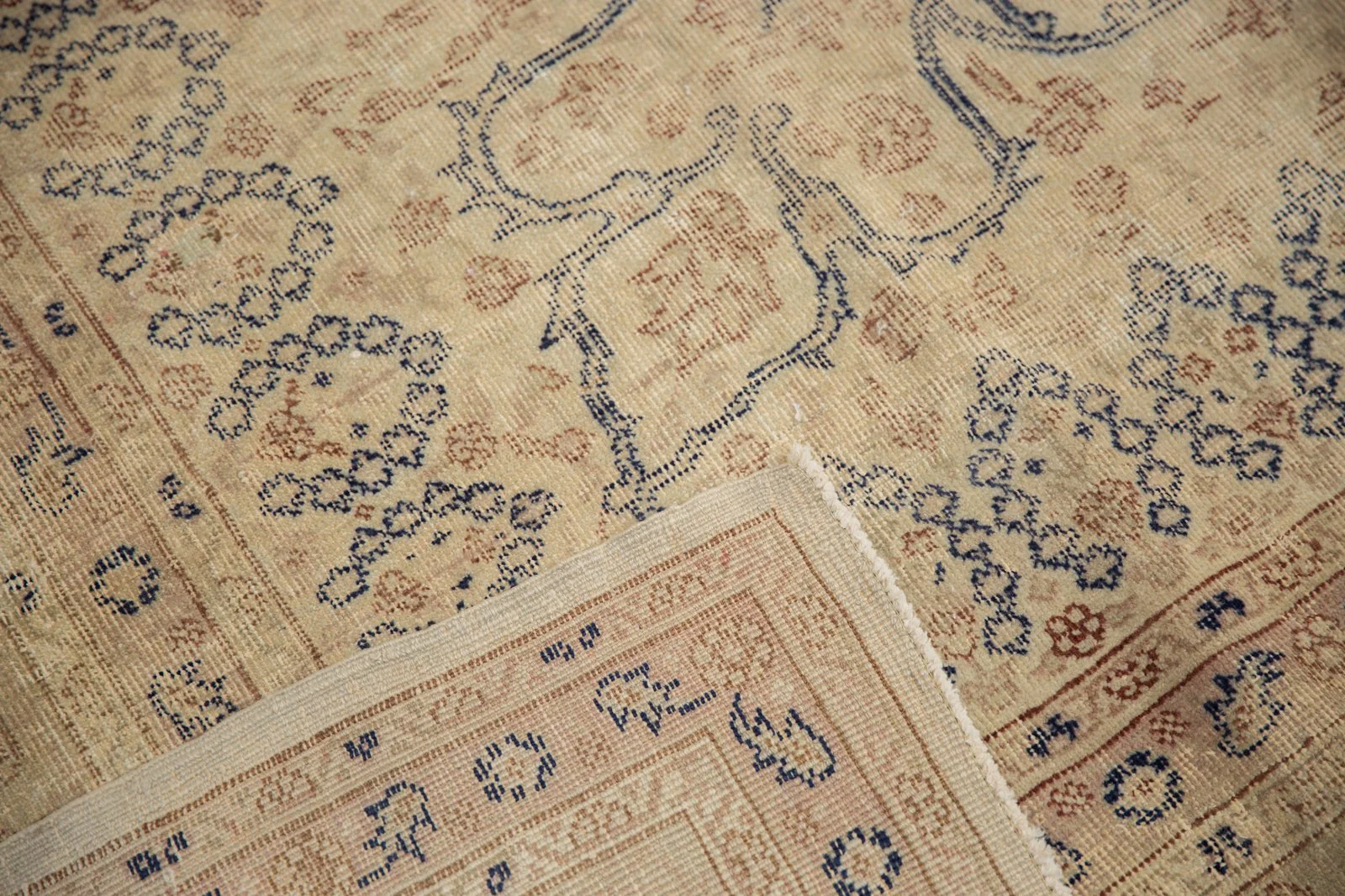 11x14.5 Vintage Distressed Sparta Carpet - Image 14