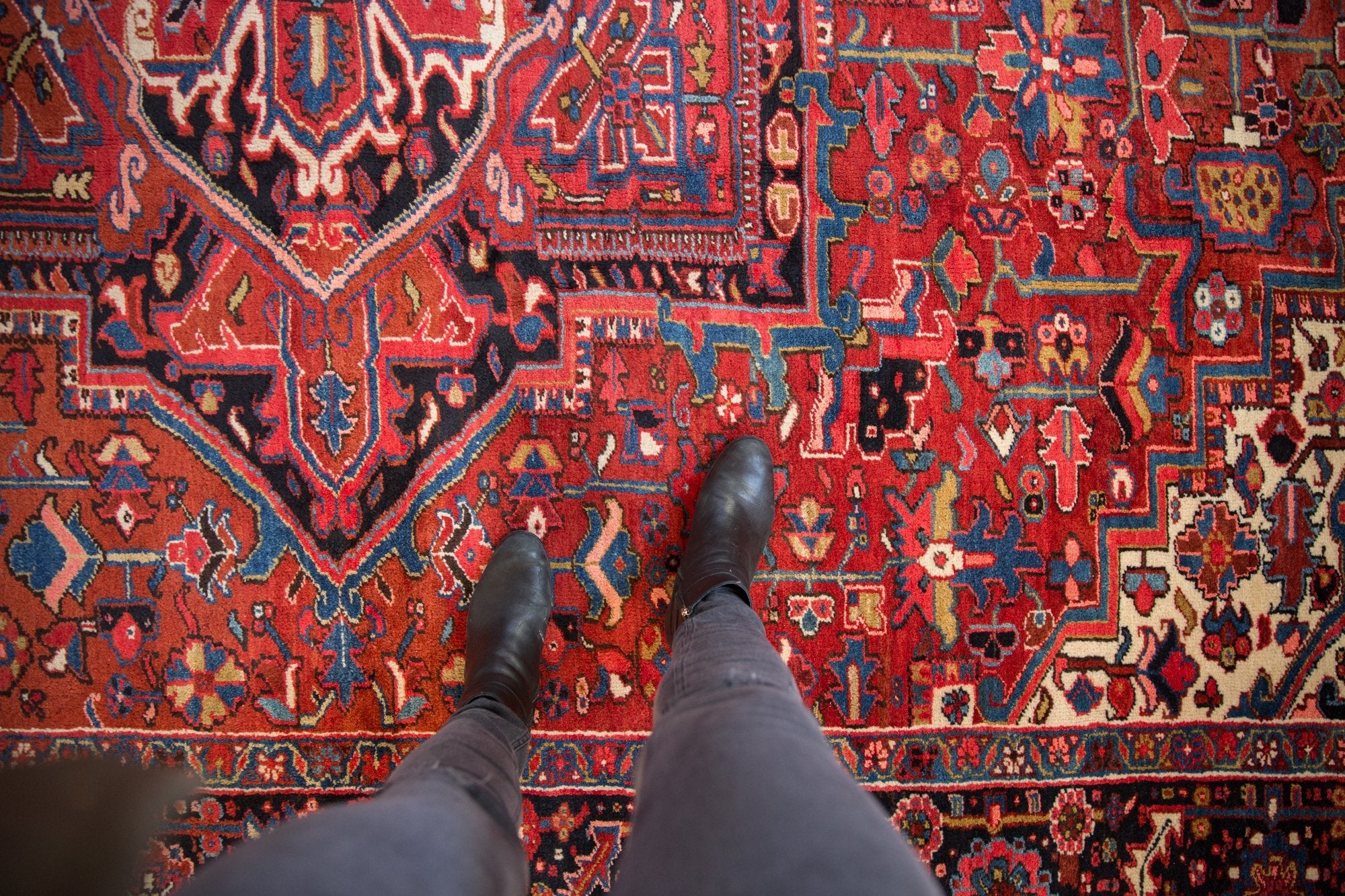 11x14.5 Vintage Heriz Carpet - Image 2