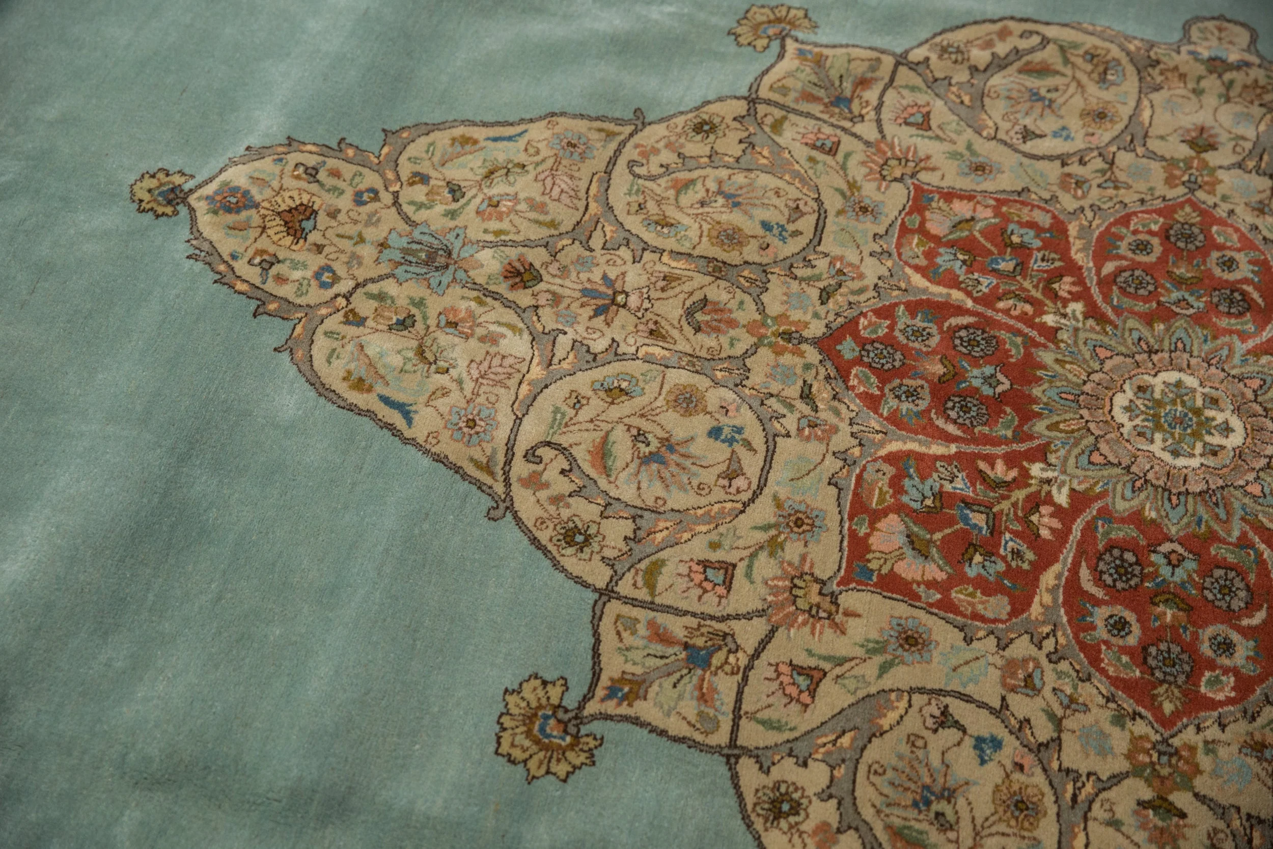 RESERVED 11x14 Vintage Tabriz Carpet - Image 10