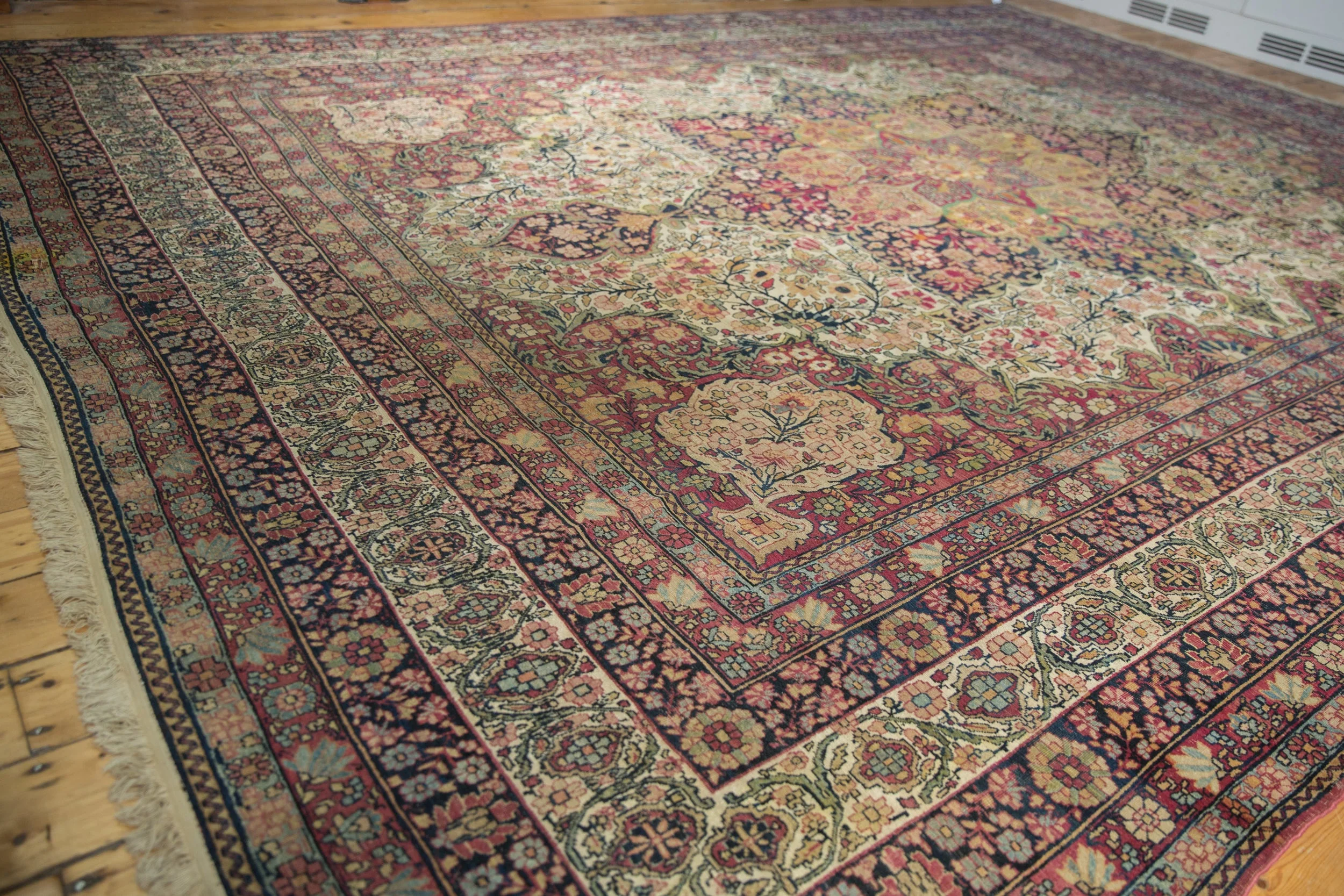 11x15 Antique Kermanshah Carpet - Image 12