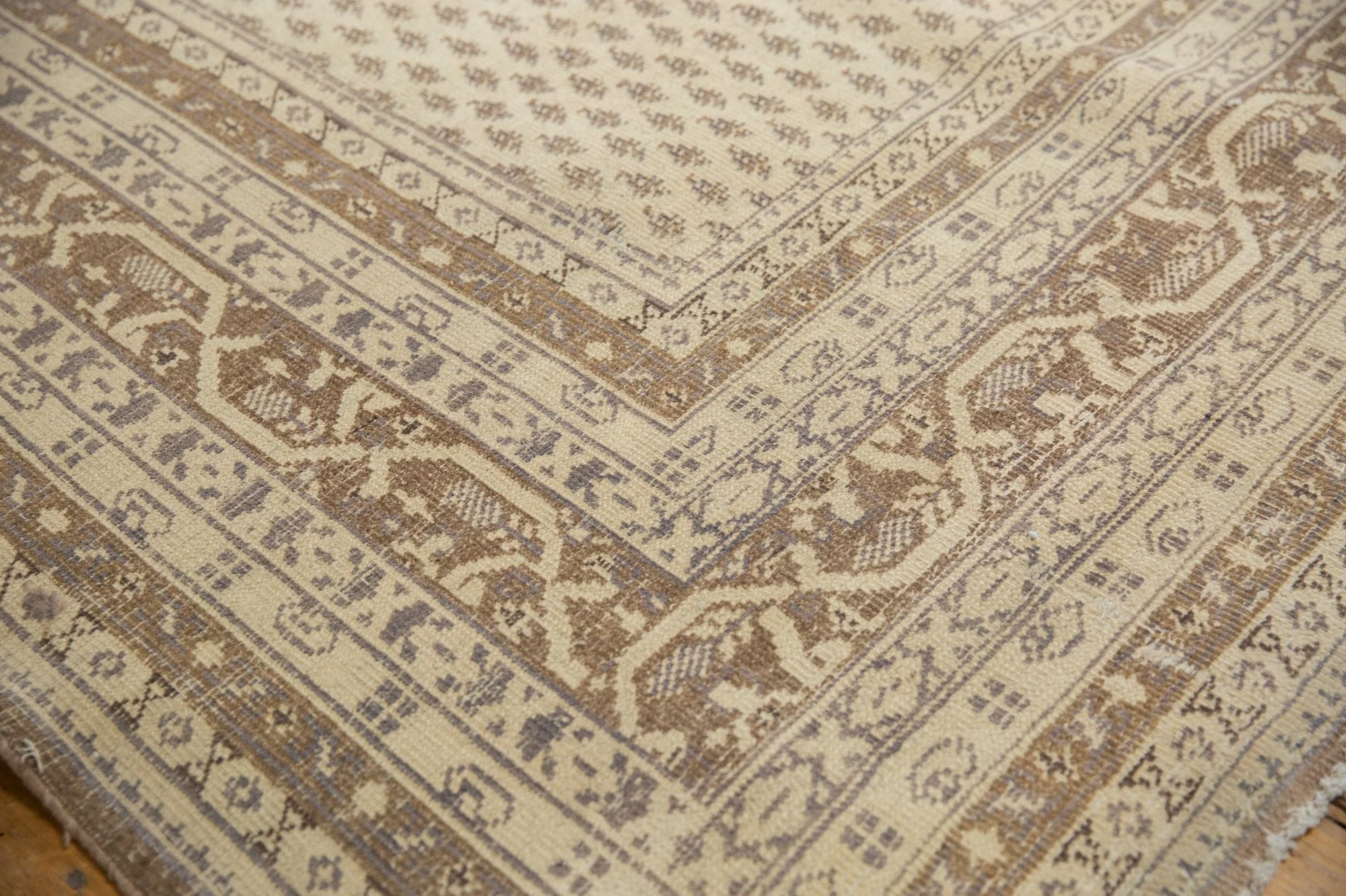 11x15 Vintage Distressed Sivas Carpet - Image 4