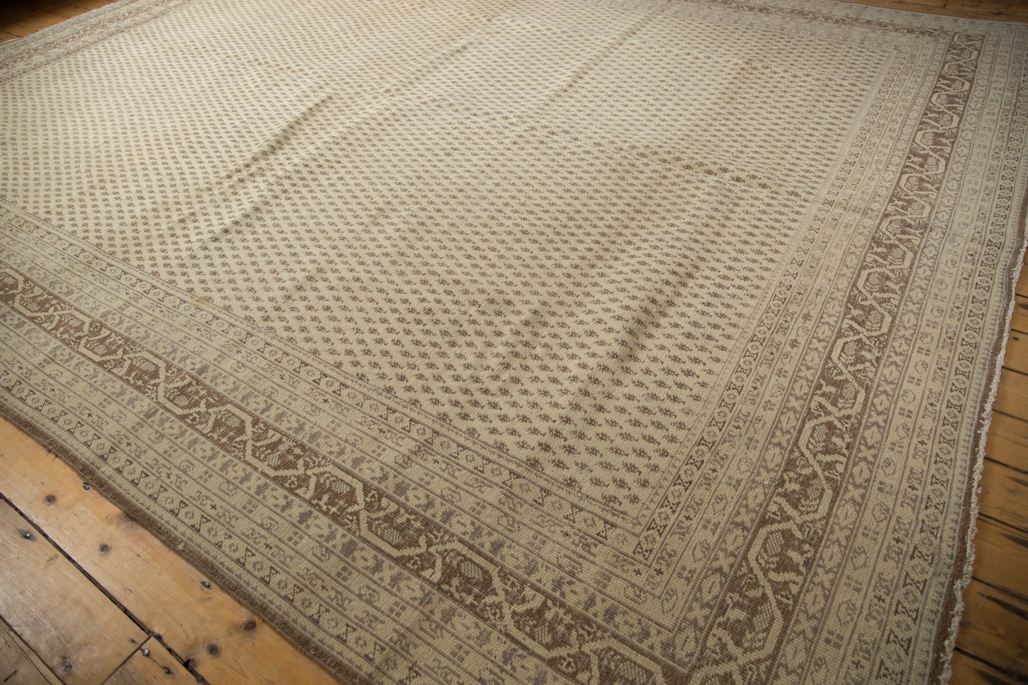 11x15 Vintage Distressed Sivas Carpet - Image 9