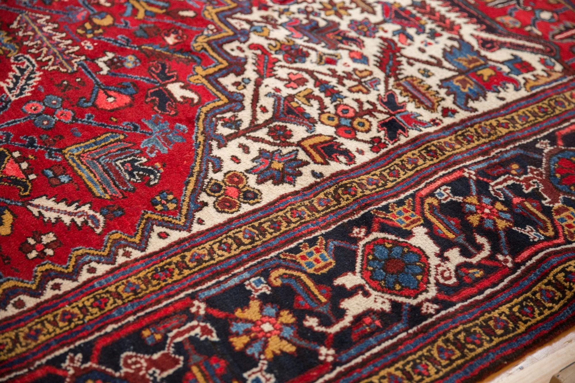 12.5x12.5 Vintage Mehrivan Square Carpet - Image 9