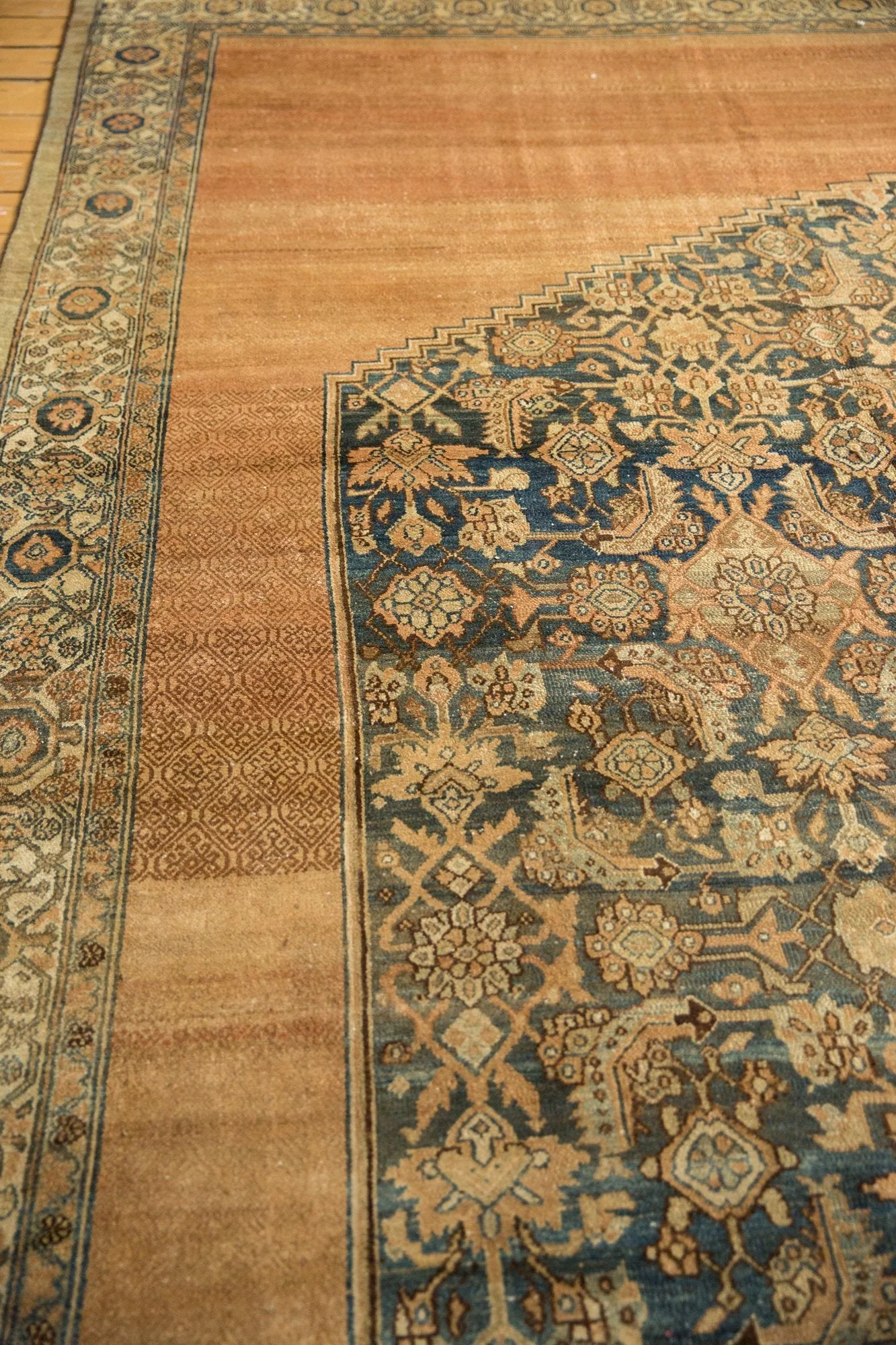 12.5x20 Antique Distressed Bibikabad Carpet - Image 16