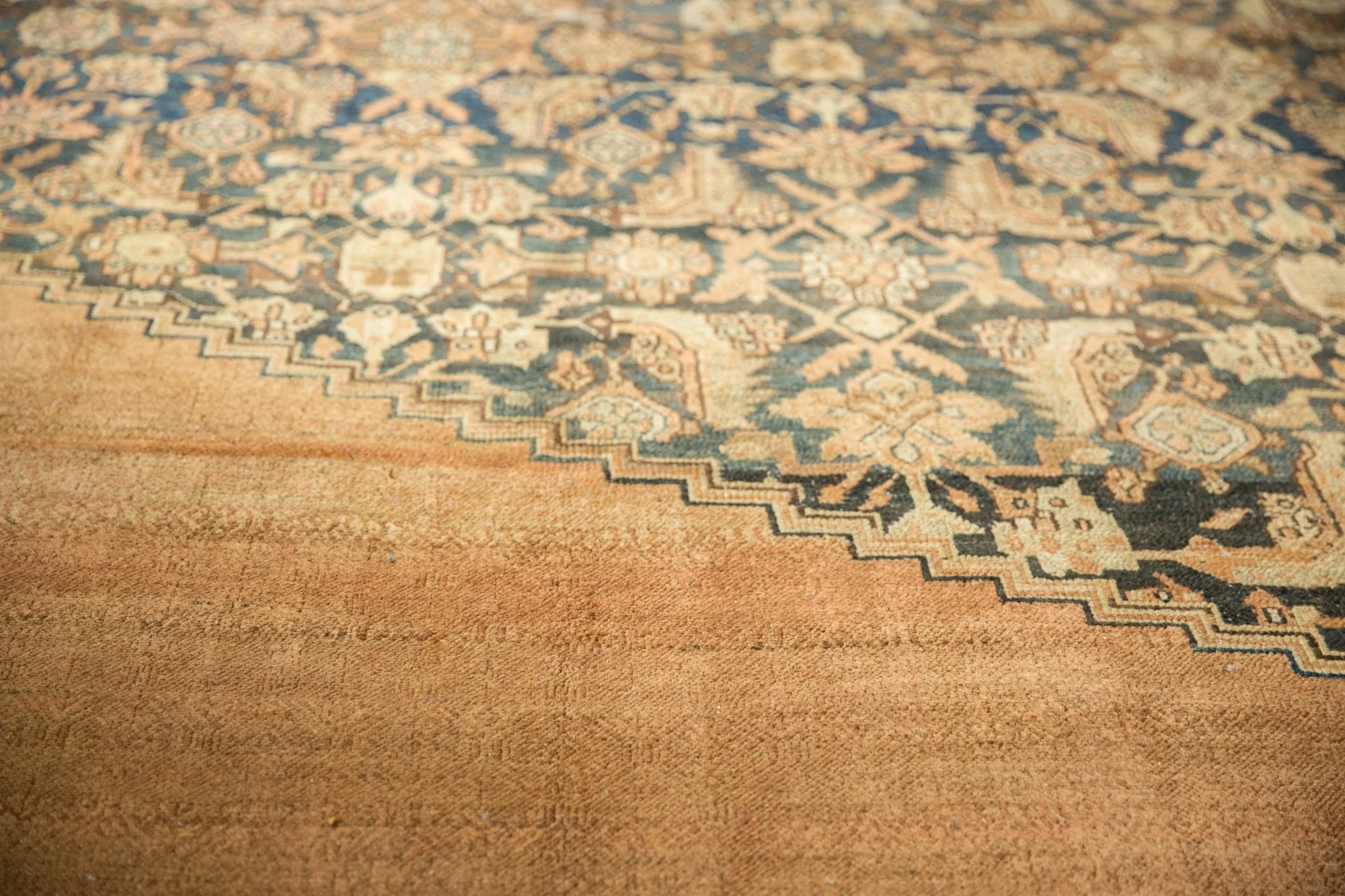 12.5x20 Antique Distressed Bibikabad Carpet - Image 20