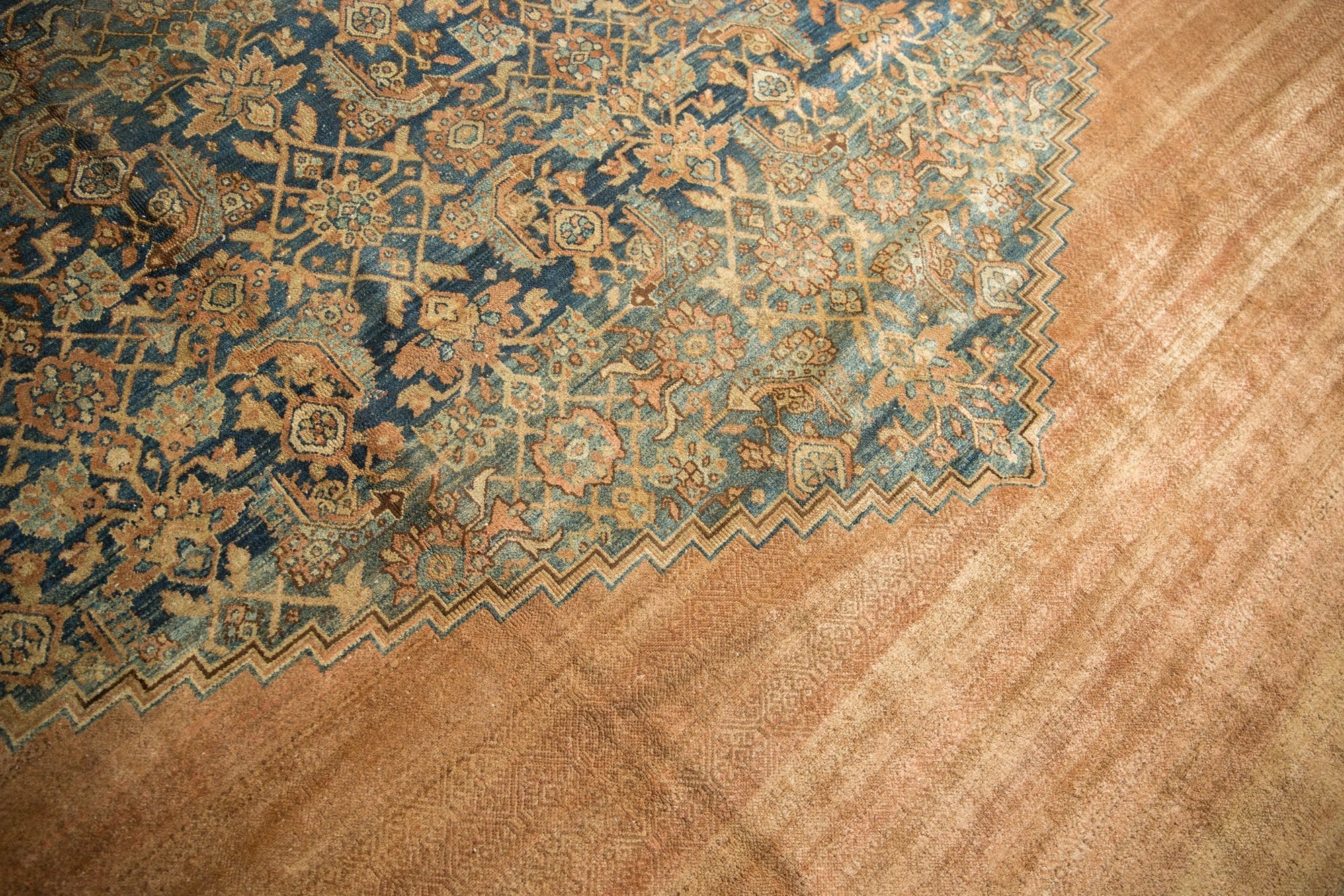 12.5x20 Antique Distressed Bibikabad Carpet - Image 6