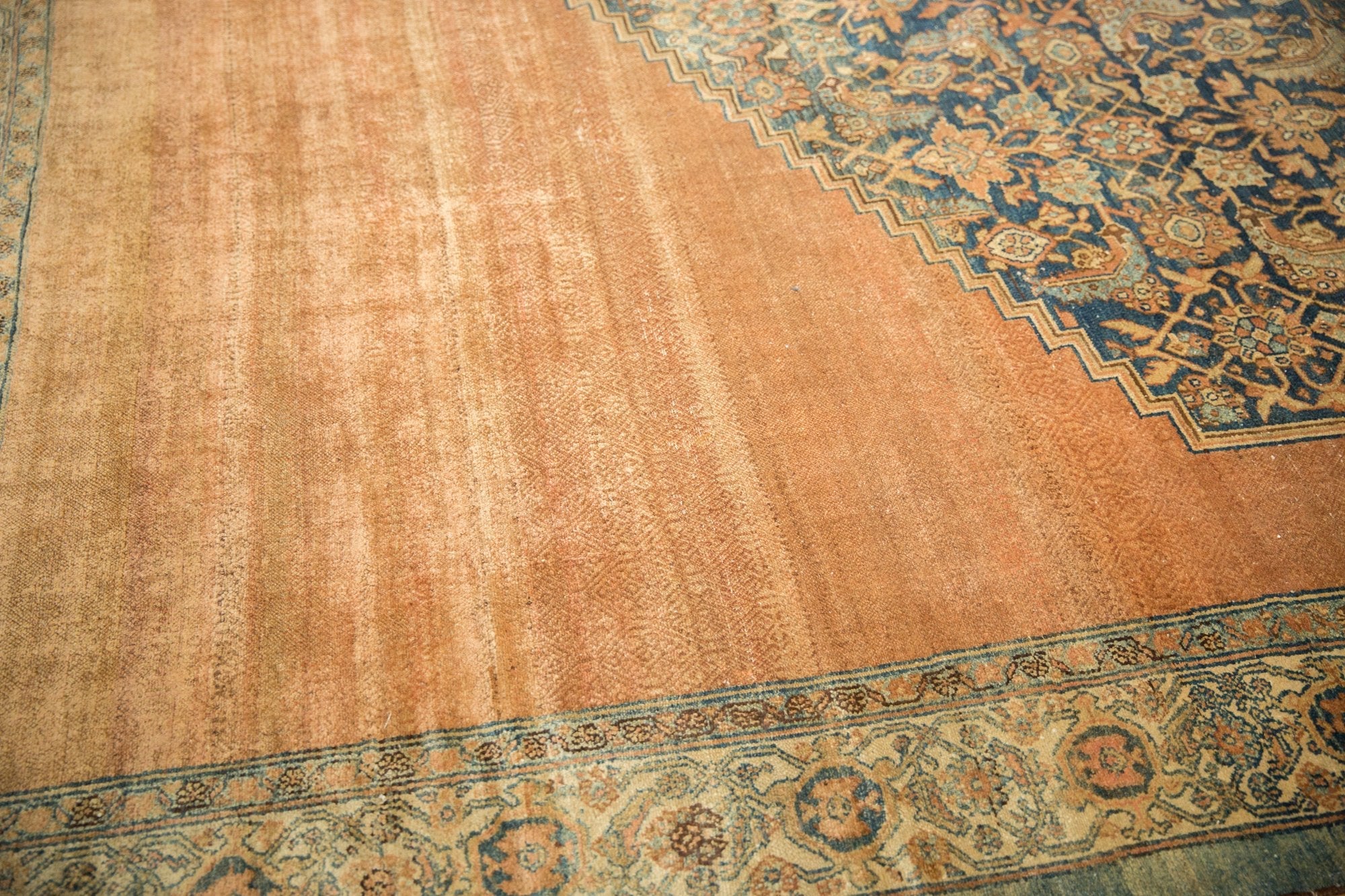 12.5x20 Antique Distressed Bibikabad Carpet - Image 8