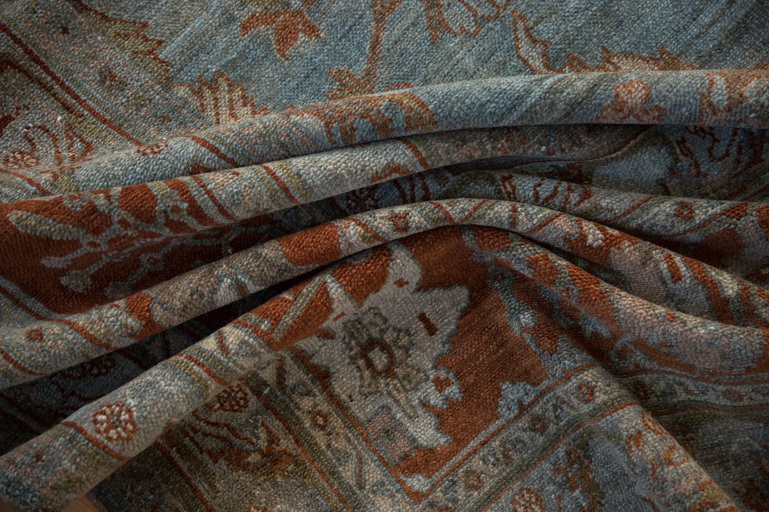 12.5x20 Vintage Distressed Bibikabad Carpet - Image 8