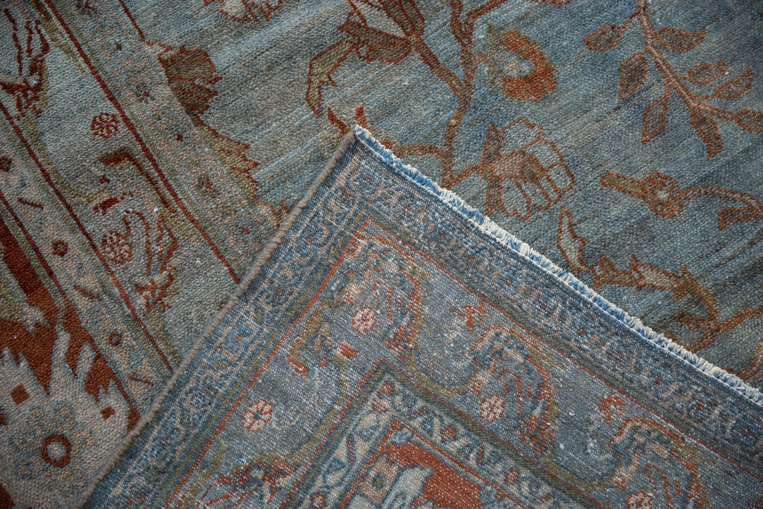12.5x20 Vintage Distressed Bibikabad Carpet - Image 9
