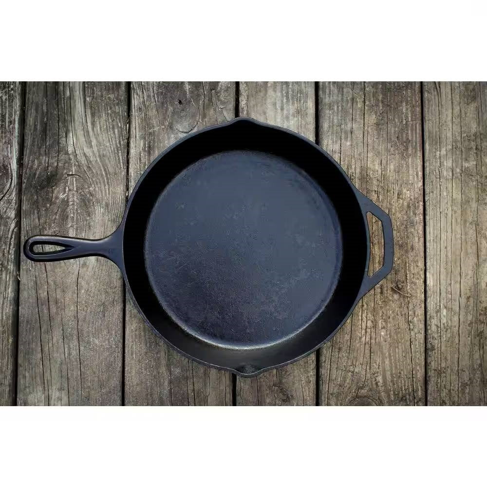 12-inch Cast Iron Skillet Frying Pan with Pour Spout - Made in the USA - Image 4