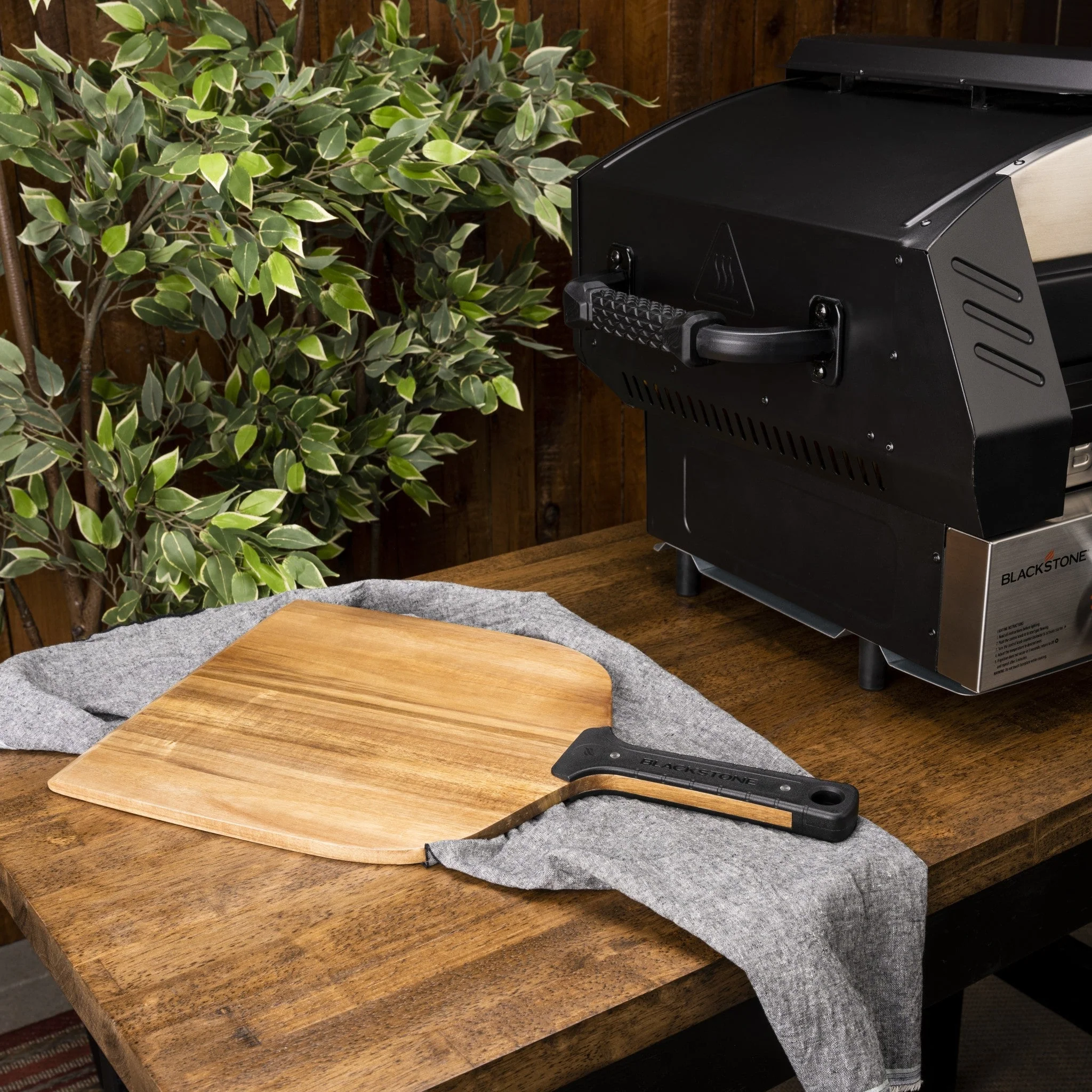 12 Inch Wood Pizza Peel - Image 2