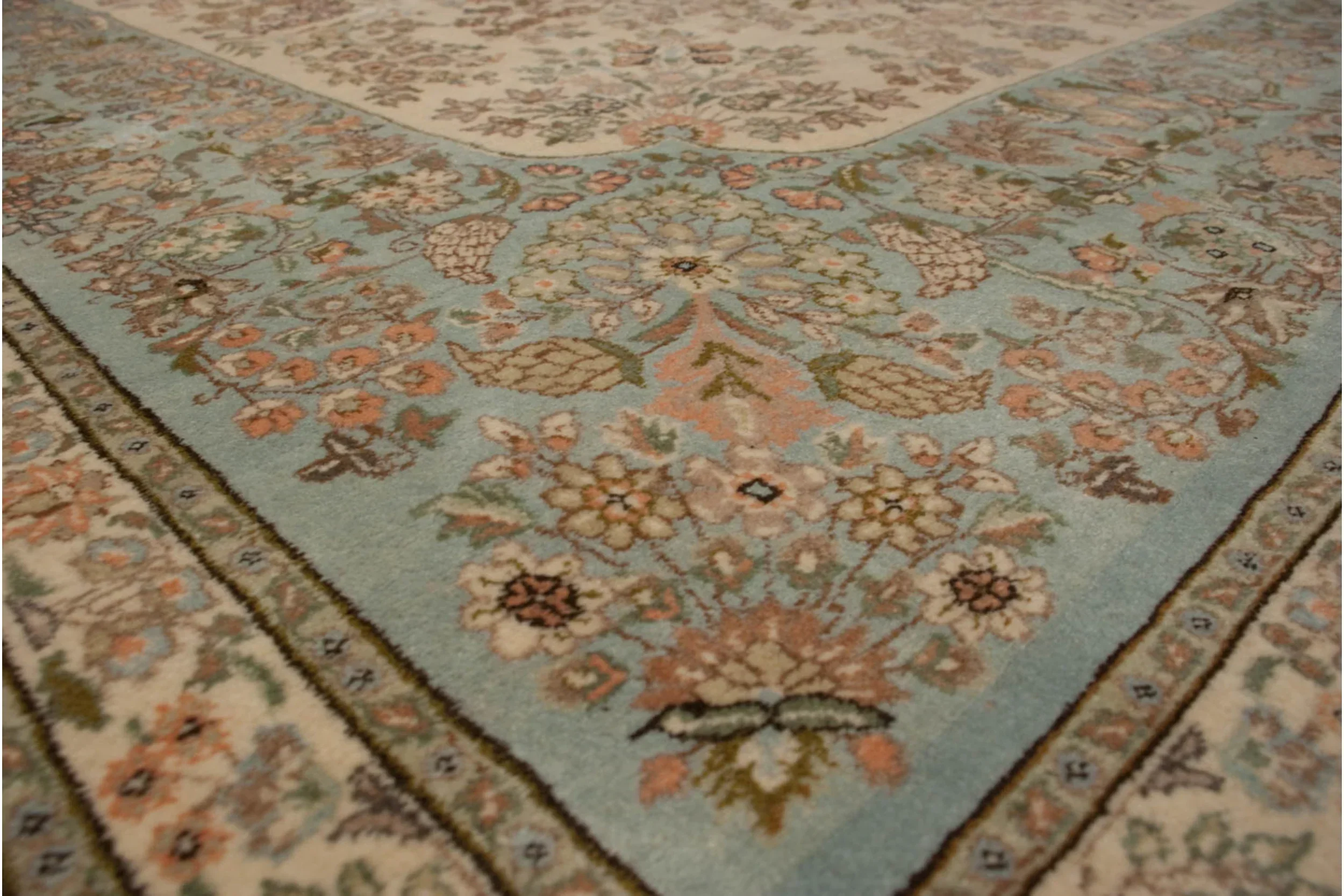 12x17.5 Vintage Tabriz Carpet - Image 3