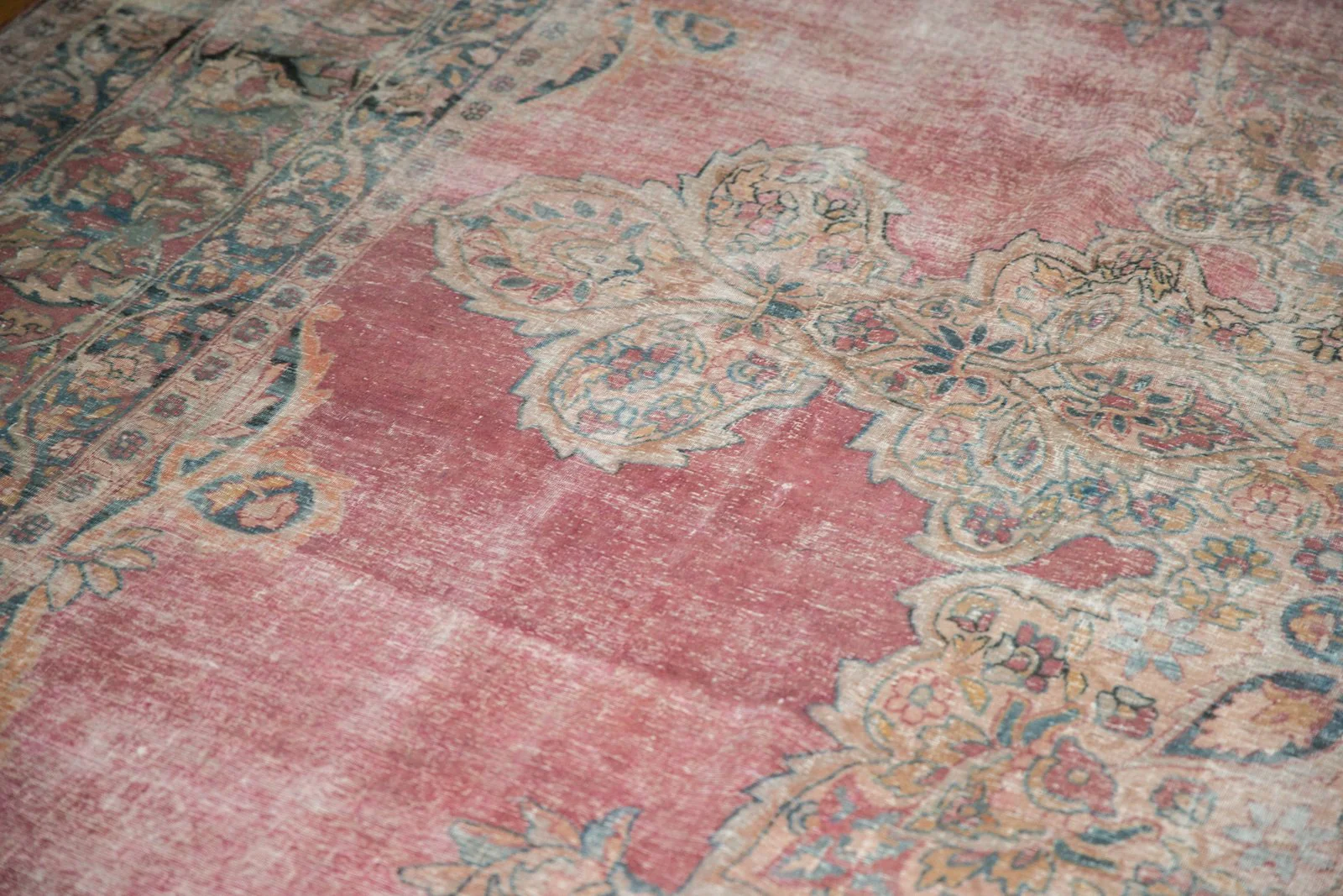 12x18.5 Antique Distressed Kermanshah Carpet - Image 10