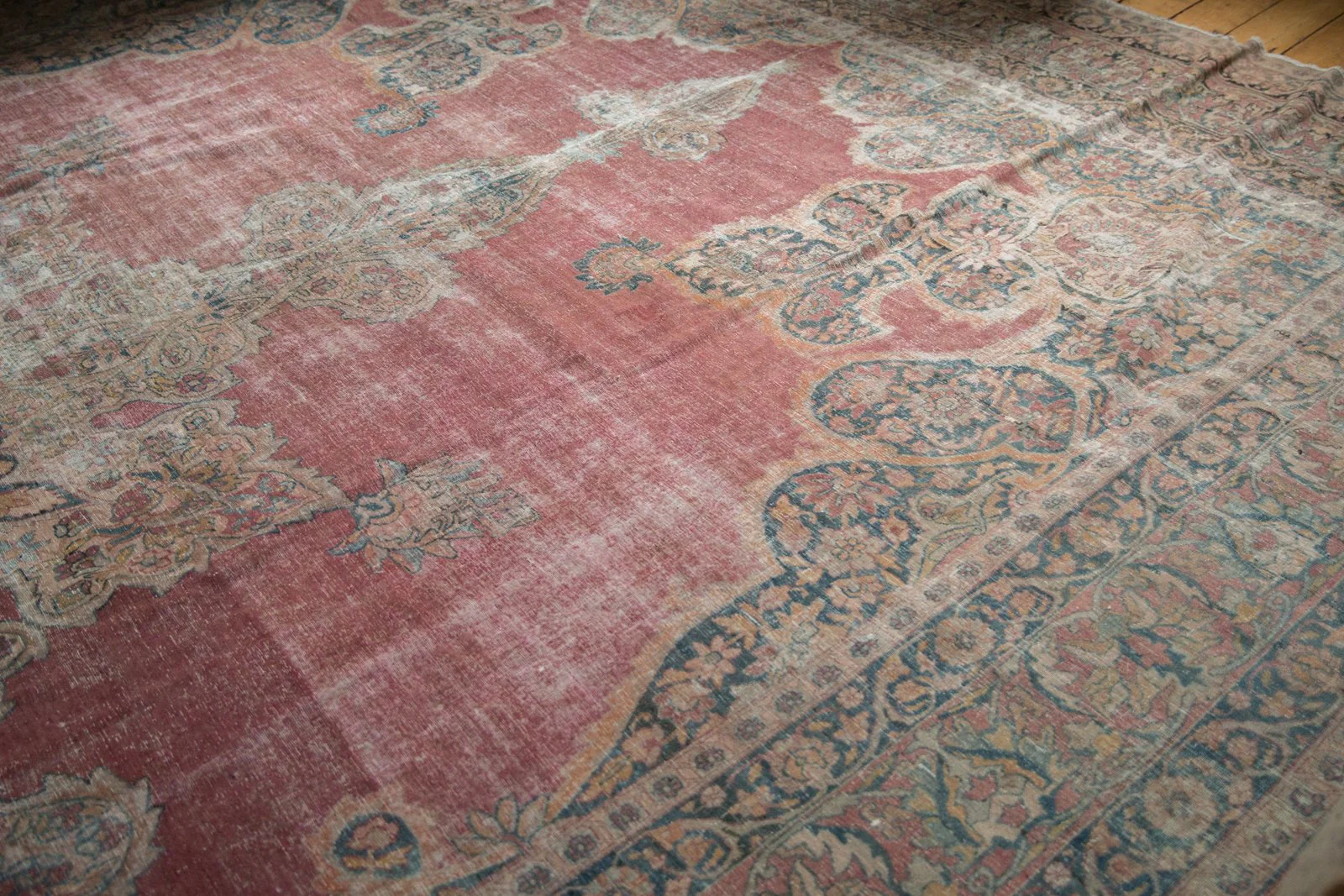 12x18.5 Antique Distressed Kermanshah Carpet - Image 13