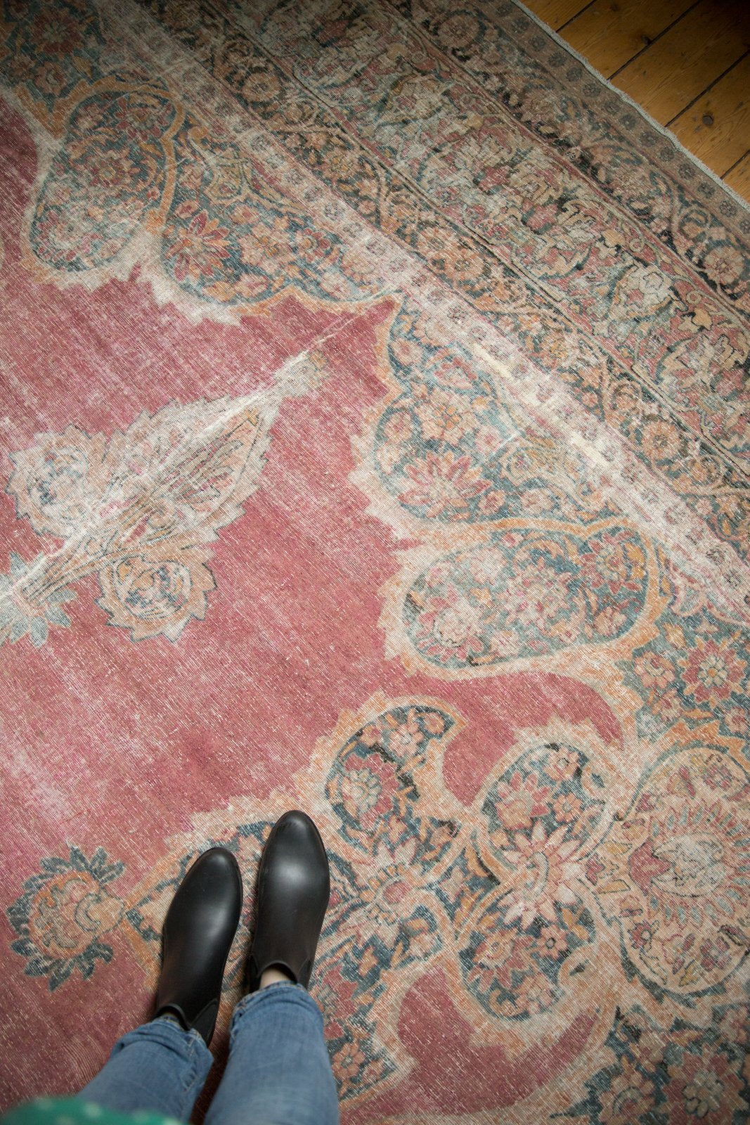 12x18.5 Antique Distressed Kermanshah Carpet - Image 17