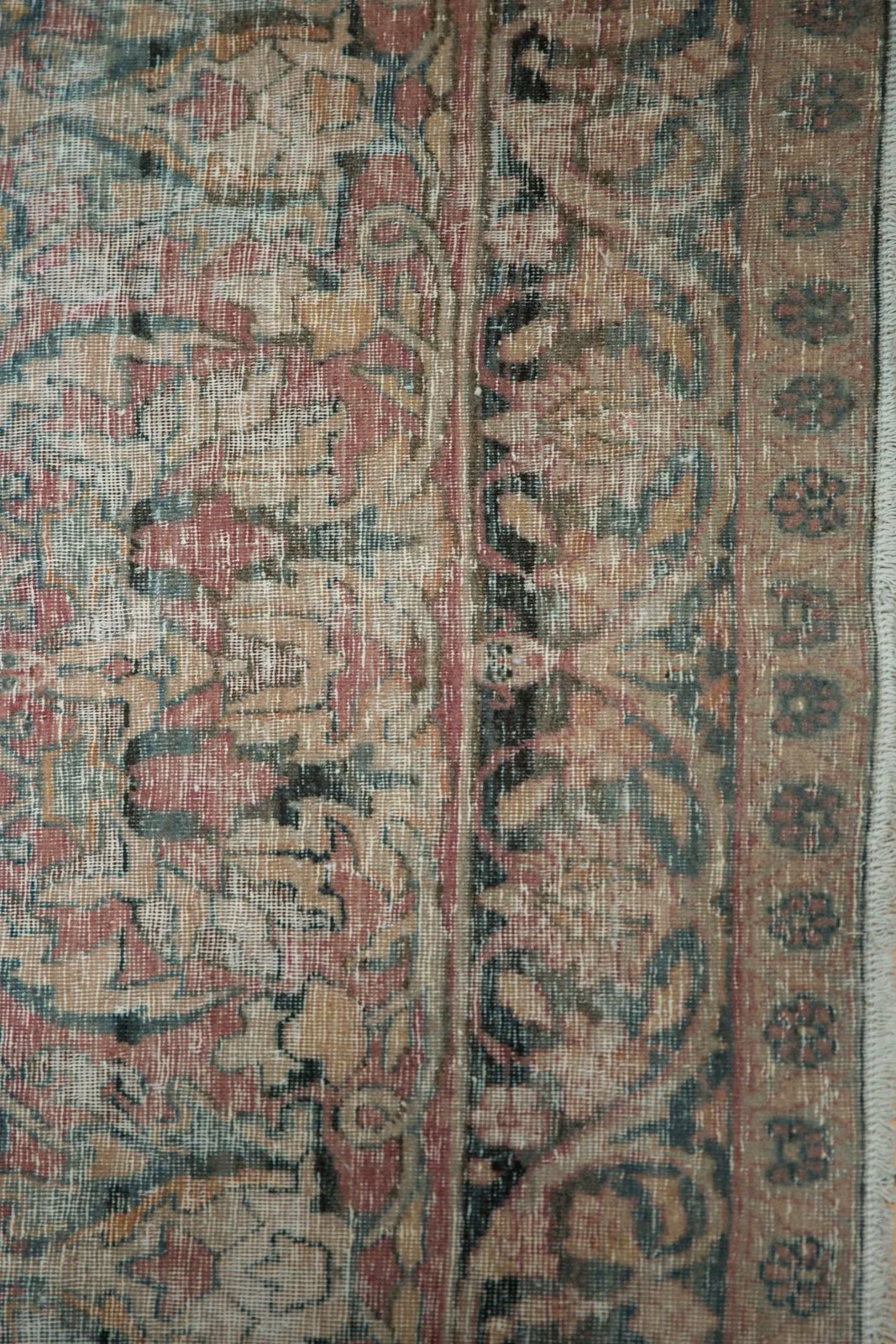 12x18.5 Antique Distressed Kermanshah Carpet - Image 19