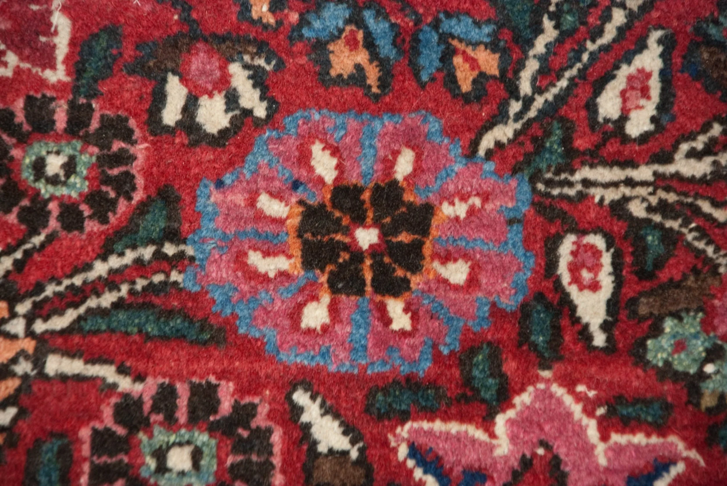 12x19.5 Vintage Fine Meshed Carpet - Image 10