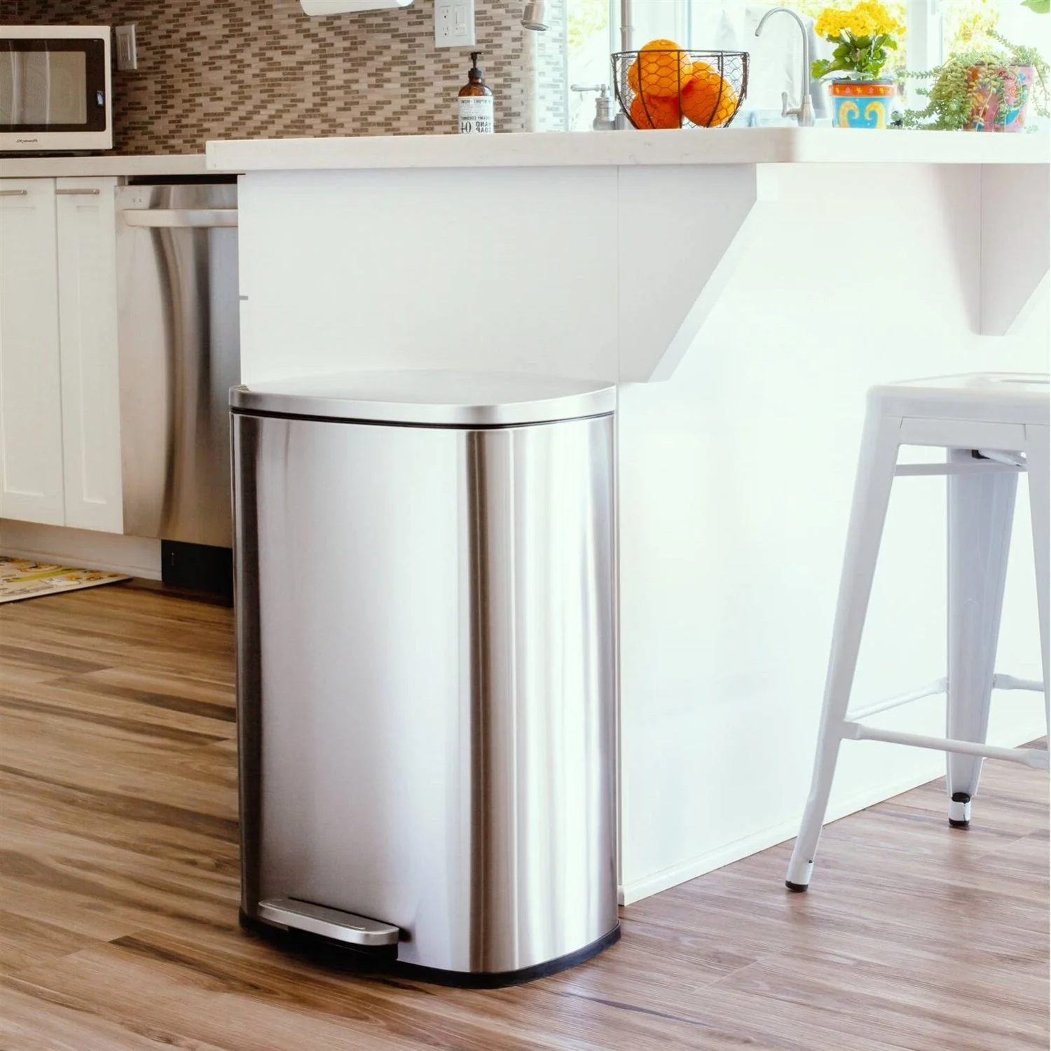 13 Gallon Brushed Stainless Steel Kitchen Trash Can with Step Open Lid - Image 2