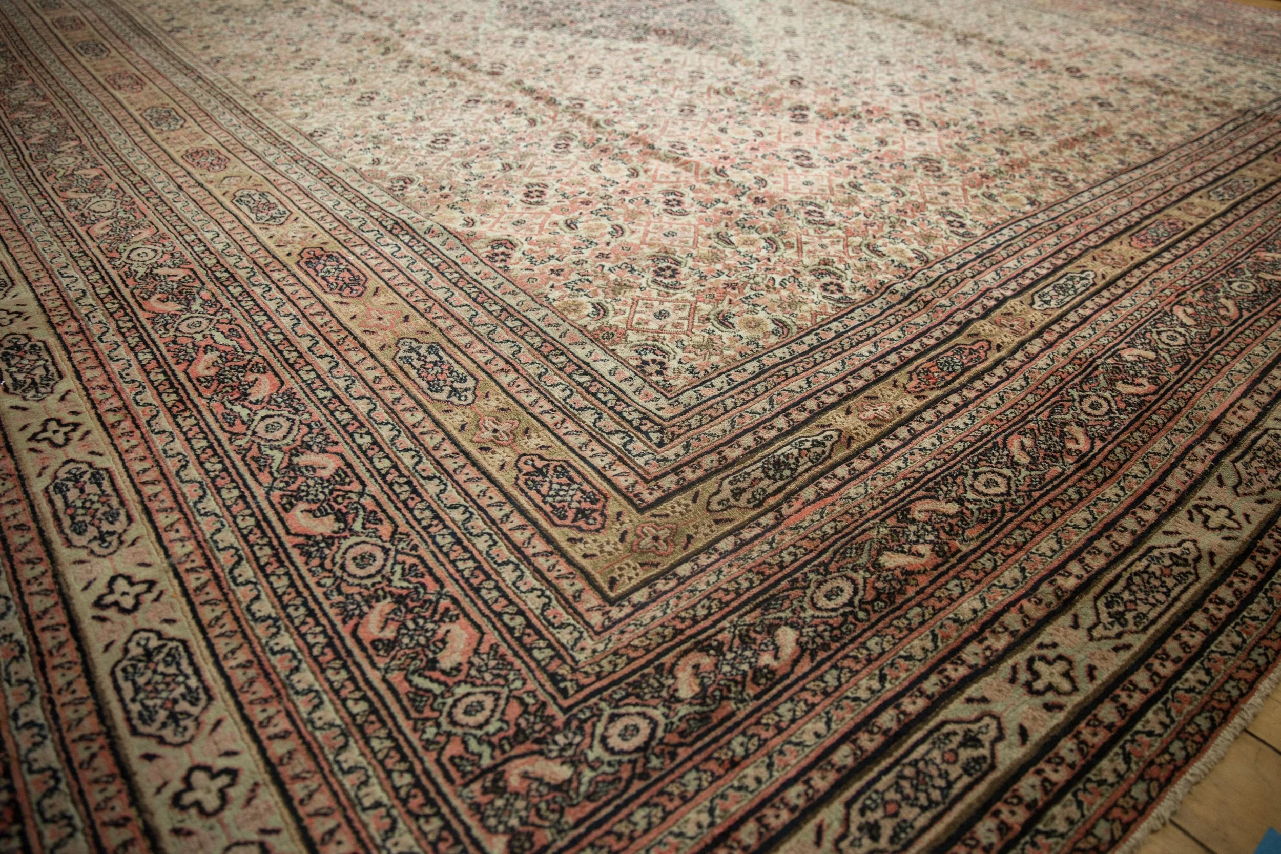 13x15.5 Antique Doroksh Carpet - Image 3
