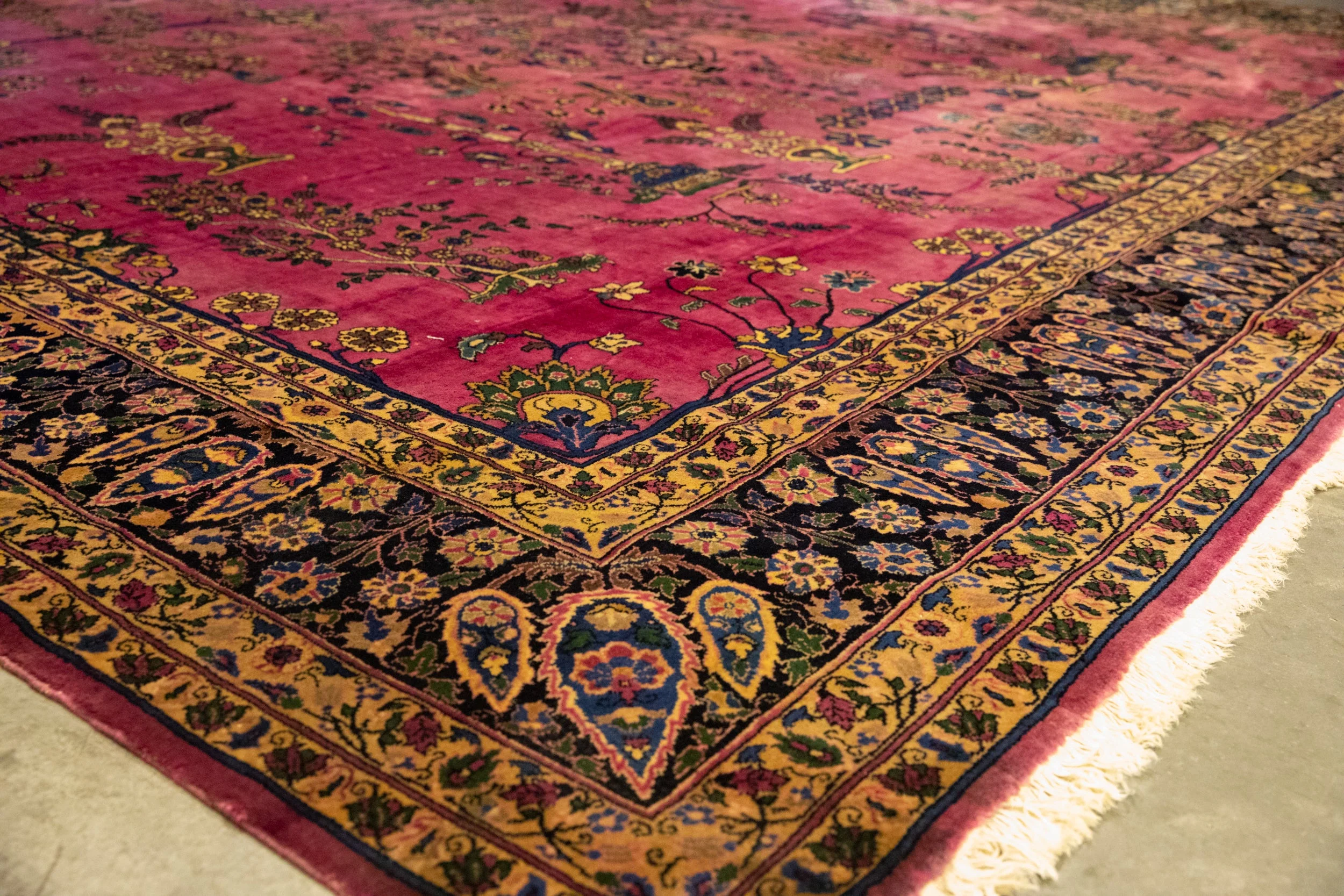 14.5x18.5 Vintage Meshed Carpet - Image 14