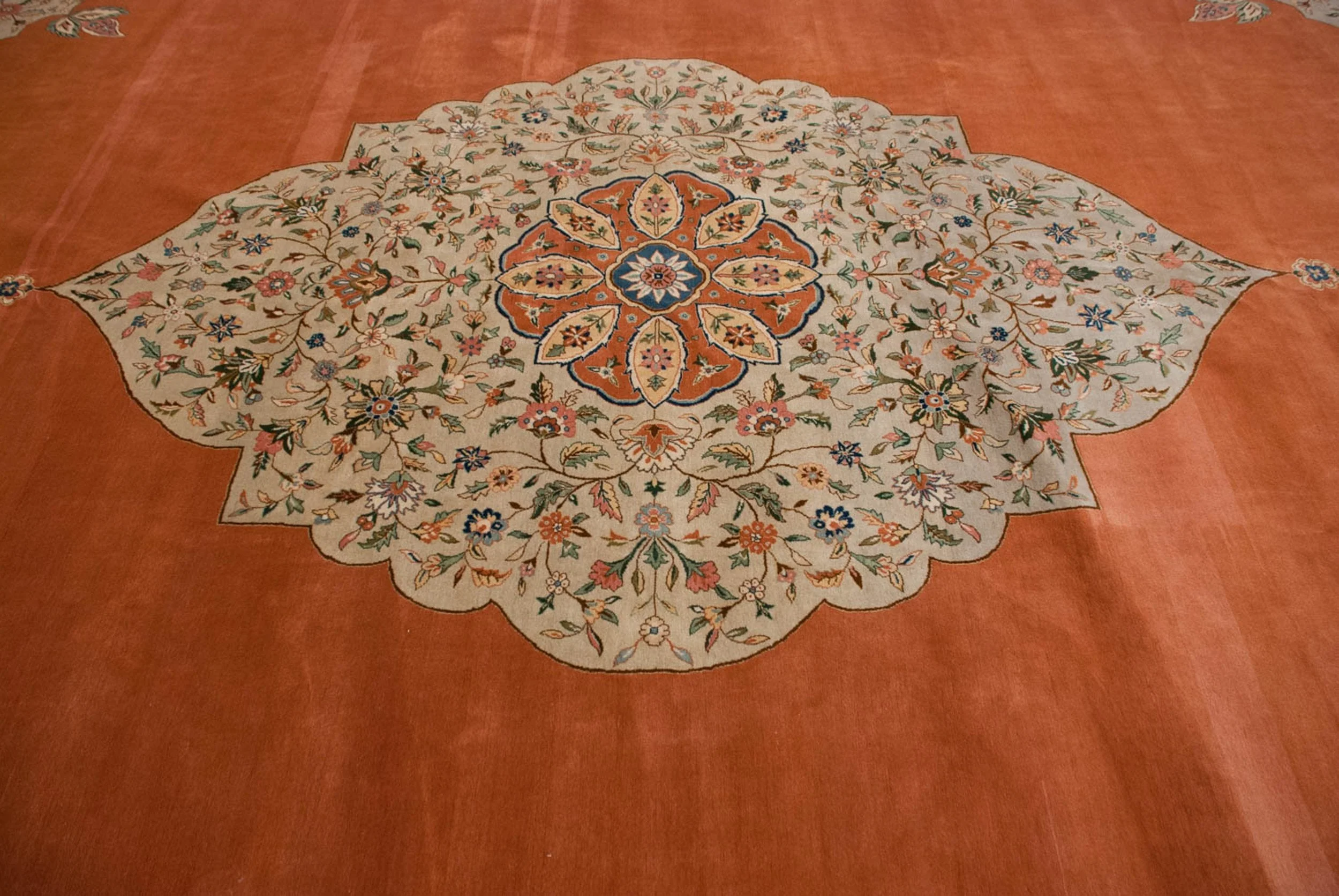 14x21 Vintage Bulgarian Tabriz Design Carpet - Image 7