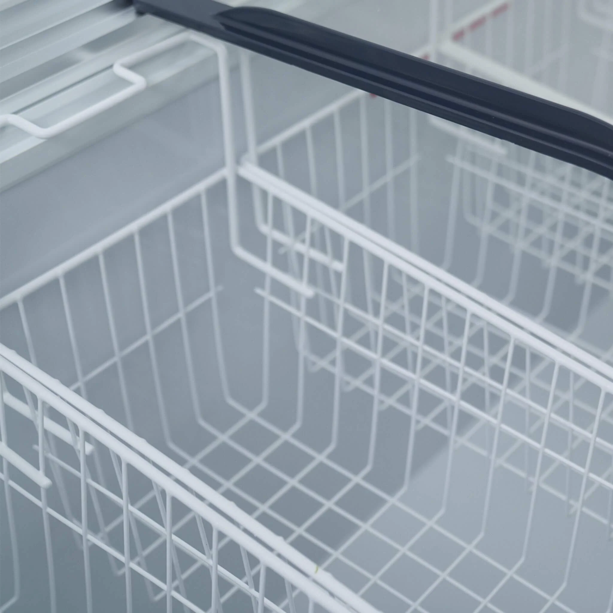 19.3 Cu.Ft Curved-Glass Commercial Display Ice Cream Freezer (SAK81726) - Image 13