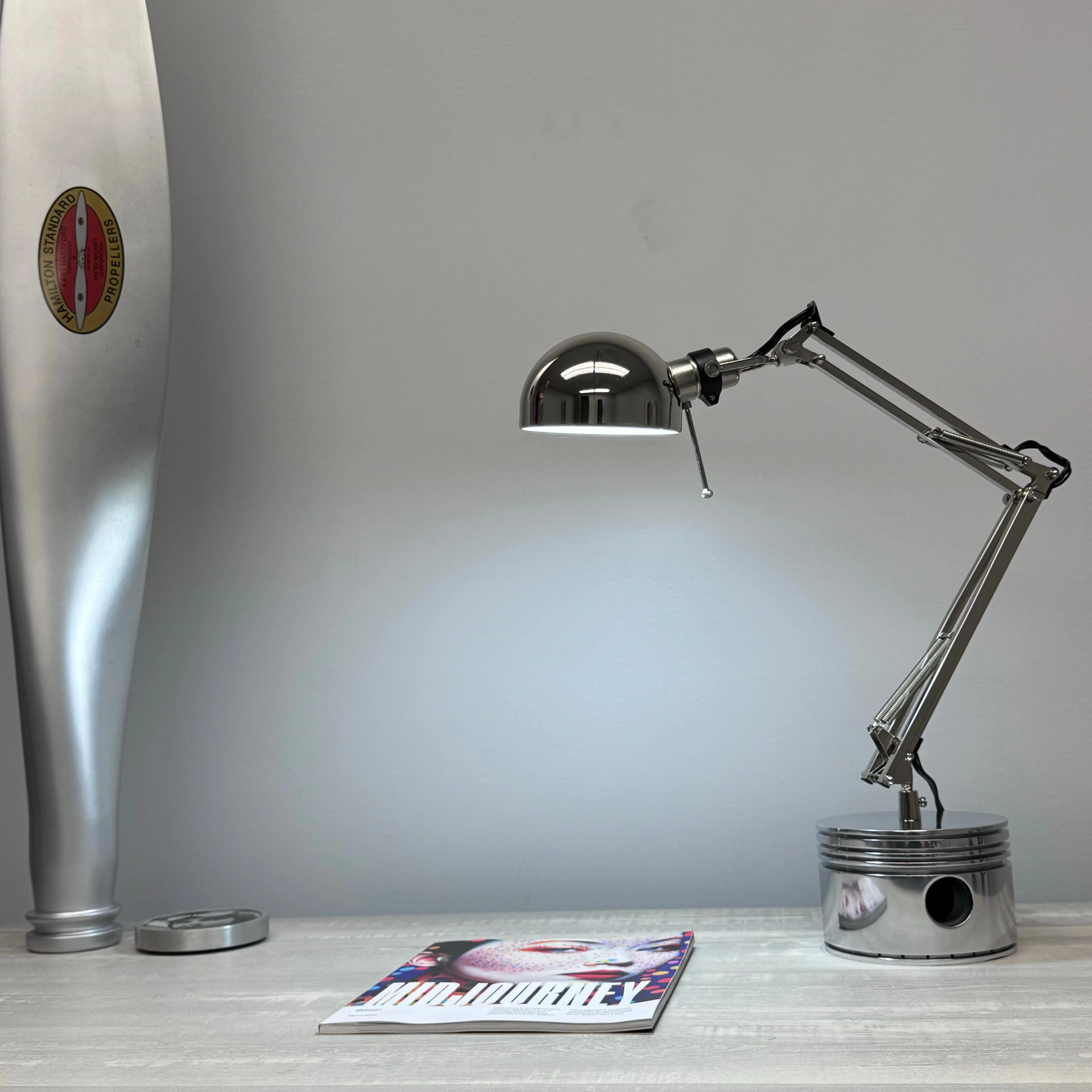 1940's Pratt & Whitney WWII R-2800 Corsair F4U Corsair Airplane Polished Chrome Radial Engine Piston Desk Task Lamp - Image 11