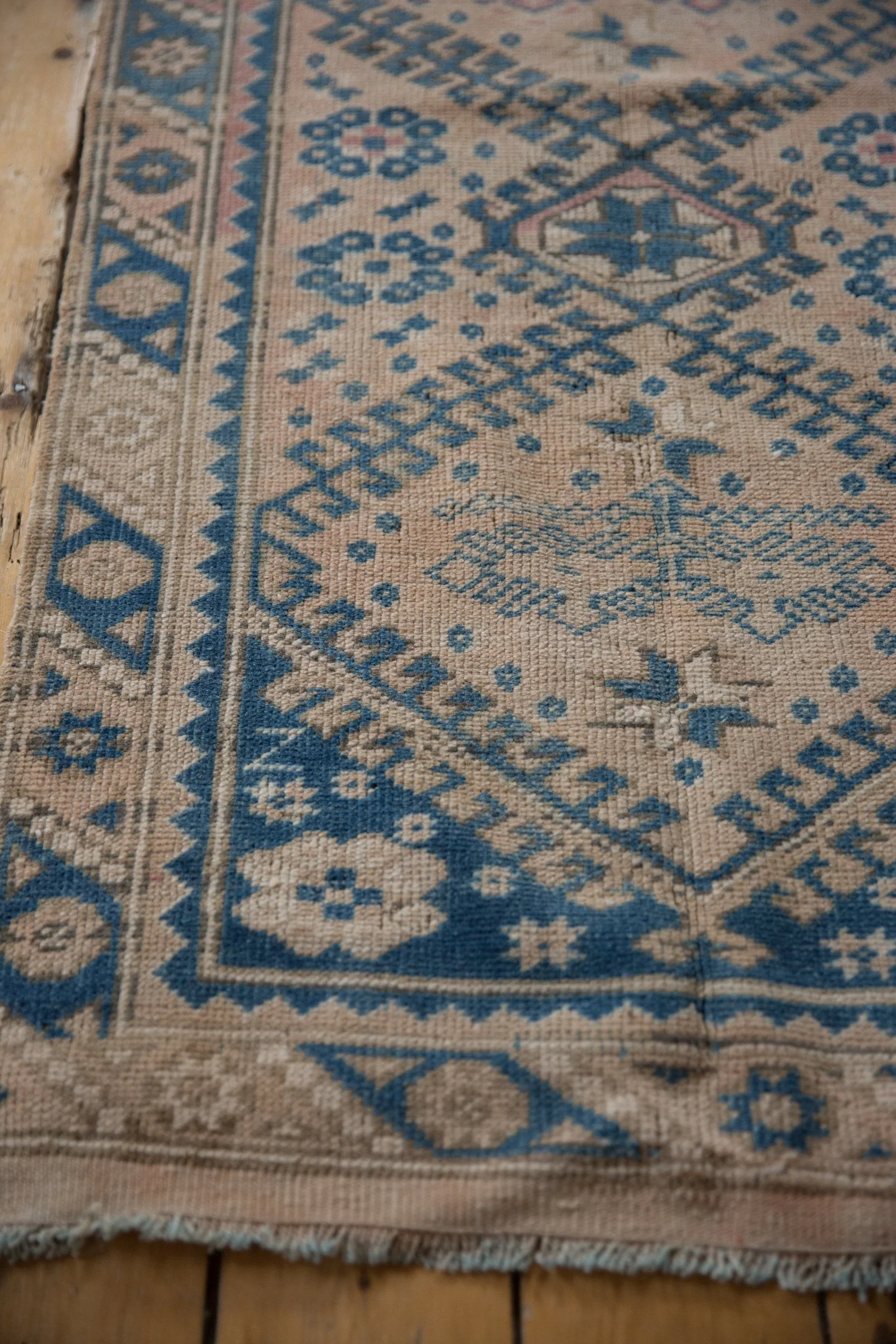 2.5x10.5 Vintage Distressed Melas Rug Runner - Image 4