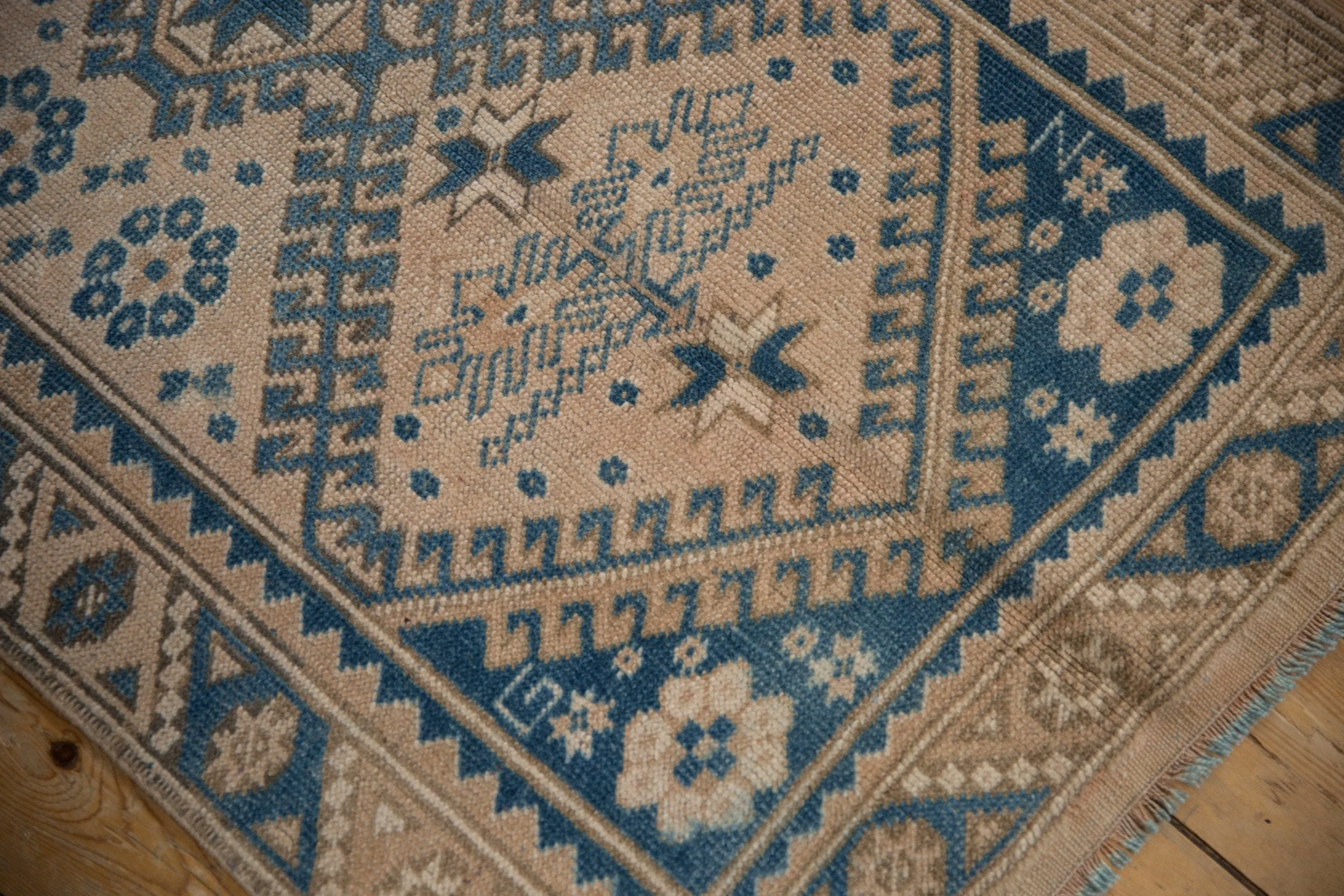 2.5x10.5 Vintage Distressed Melas Rug Runner - Image 8