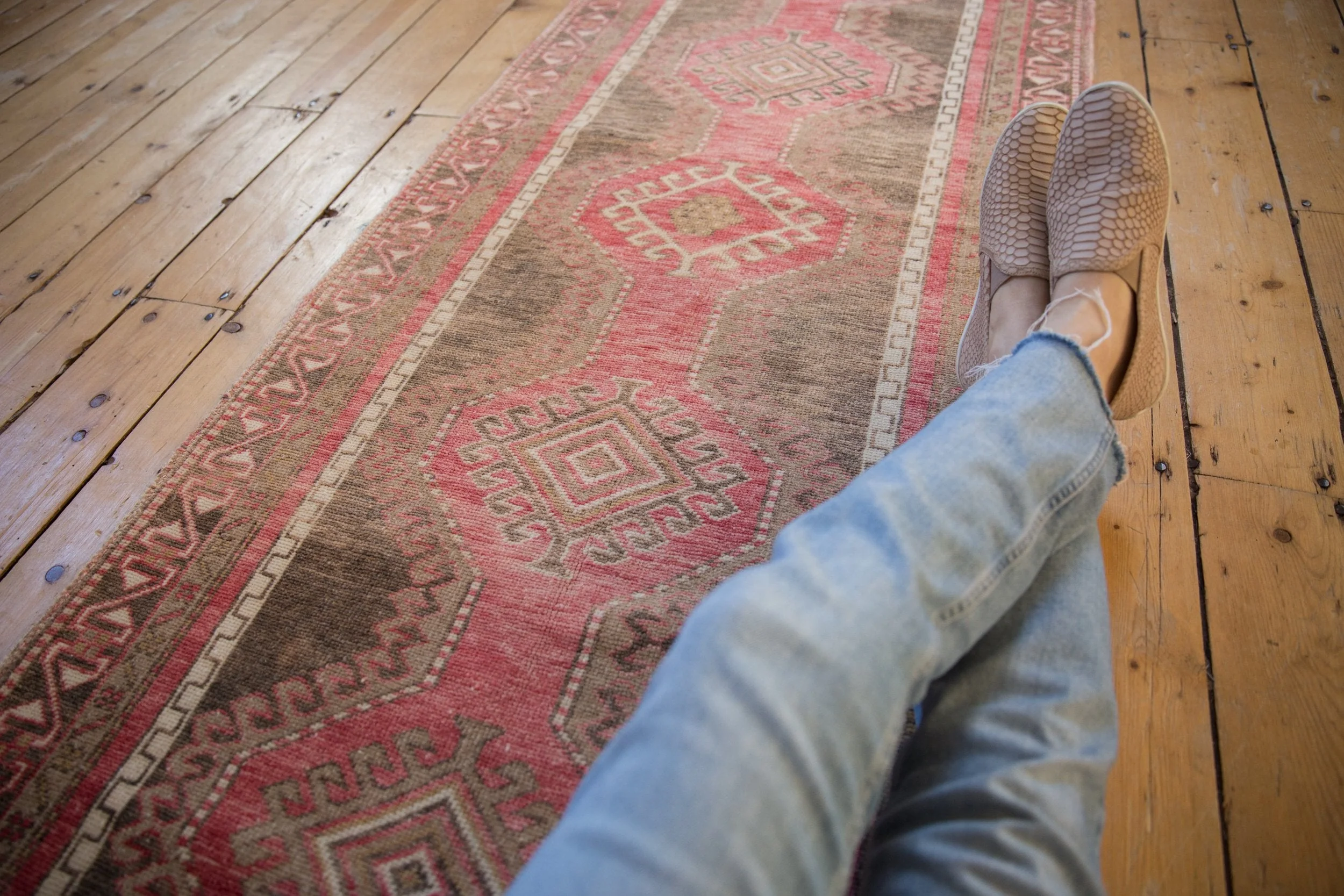 2.5x10 Vintage Distressed Oushak Rug Runner - Image 2
