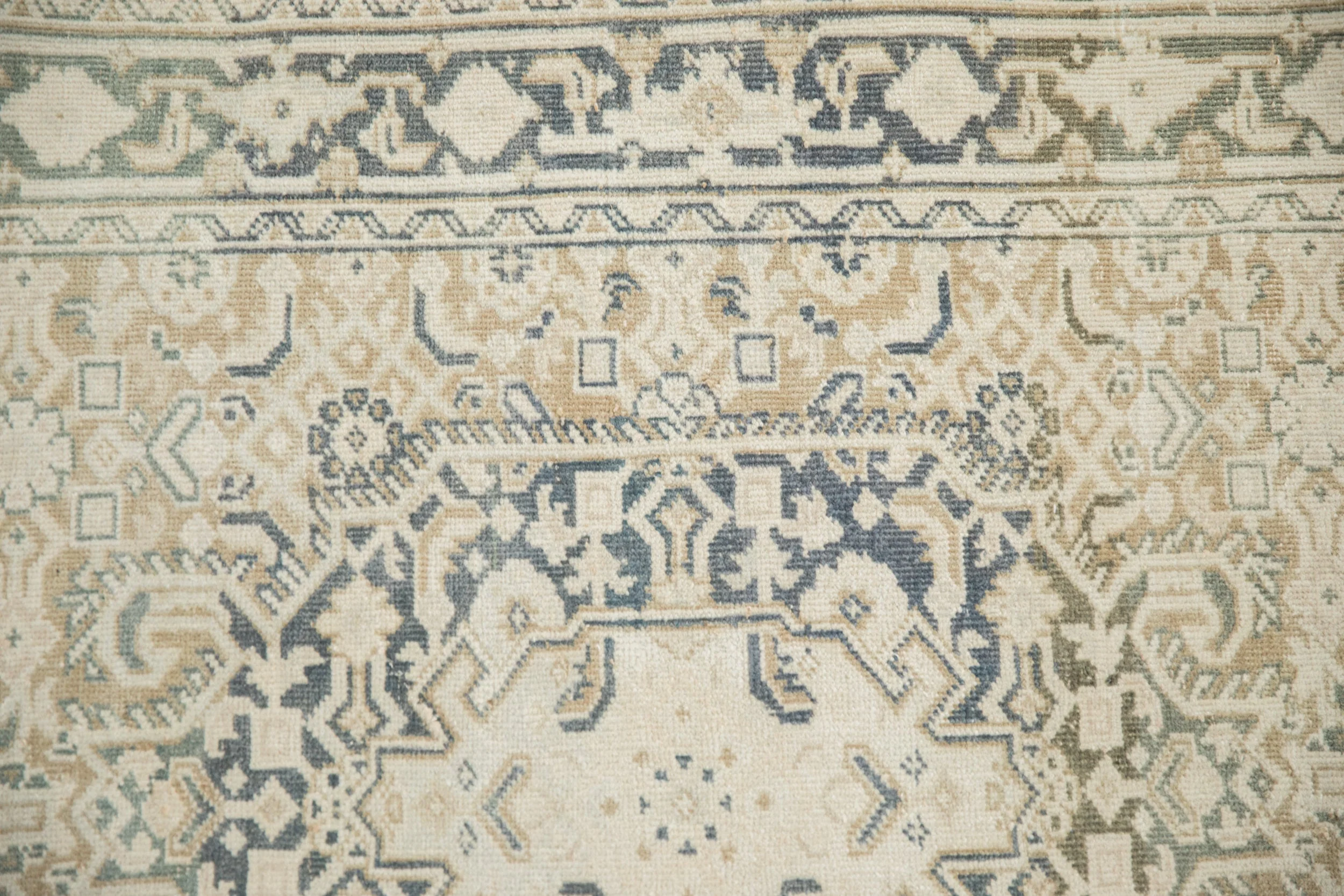 2.5x11 Vintage Distressed Sparta Rug Runner - Image 3
