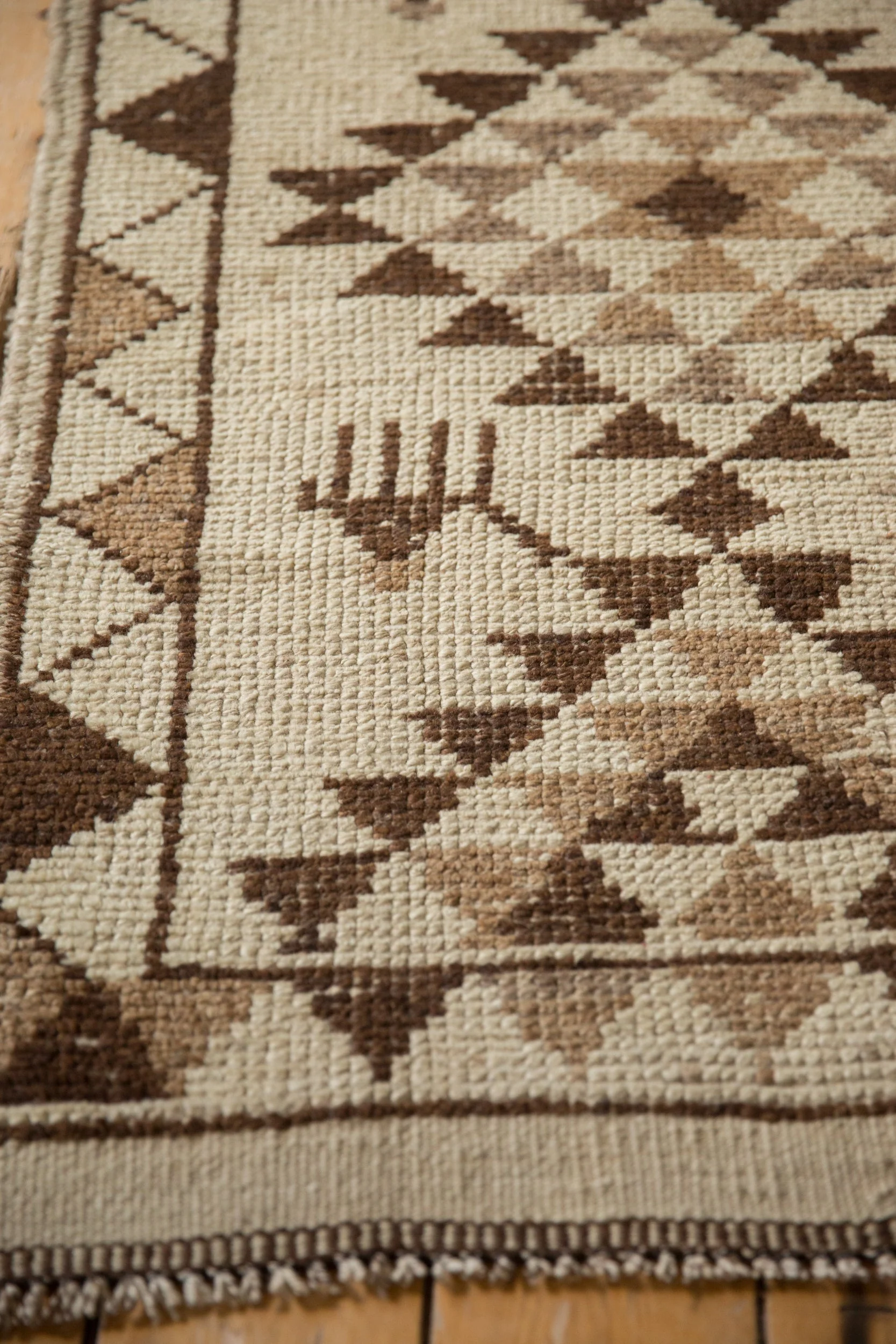 2.5x11 Vintage Kurd Rug Runner - Image 8