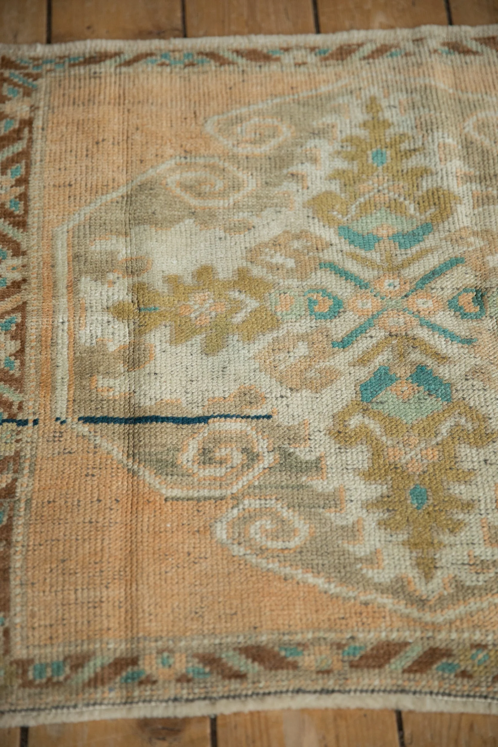 2.5x2.5 Vintage Distressed Oushak Square Rug Mat - Image 6