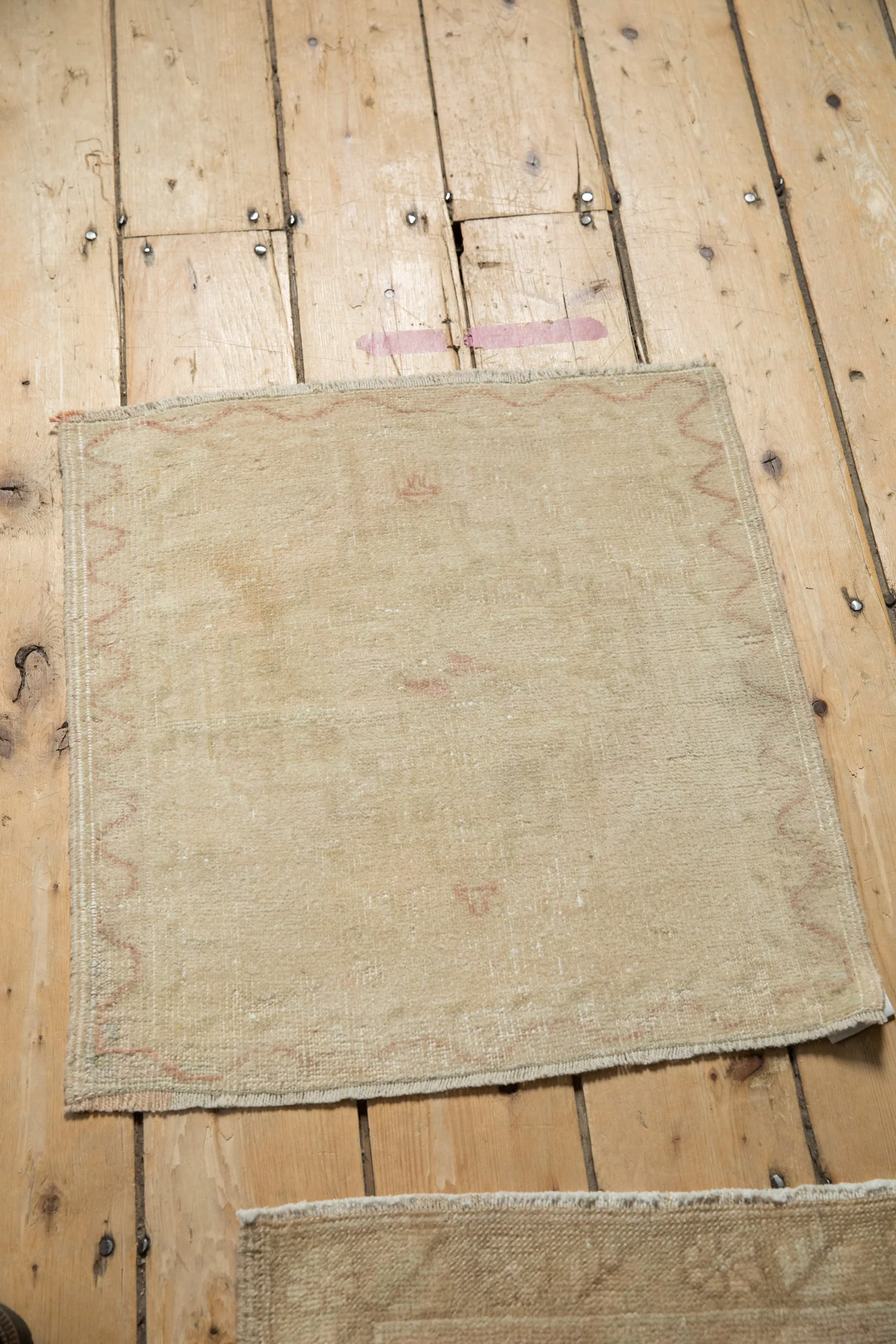 2.5x2.5 Vintage Distressed Oushak Square Rug Mat - Image 5
