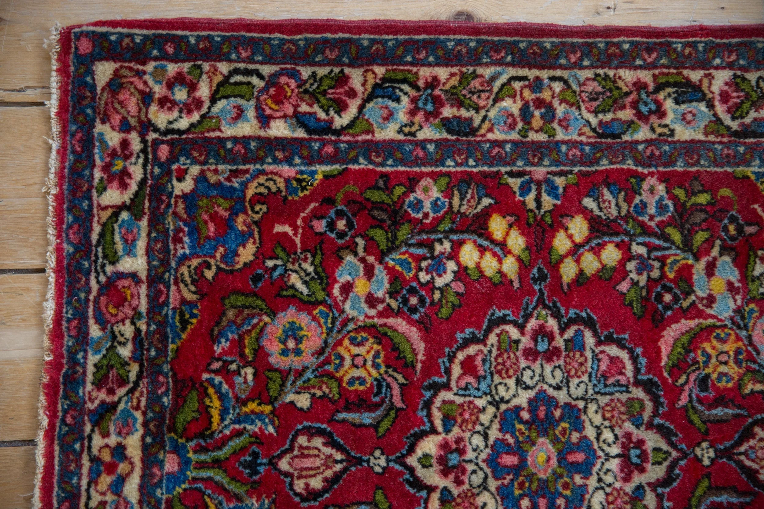 2.5x2.5 Vintage Qazvin Square Rug Mat - Image 3